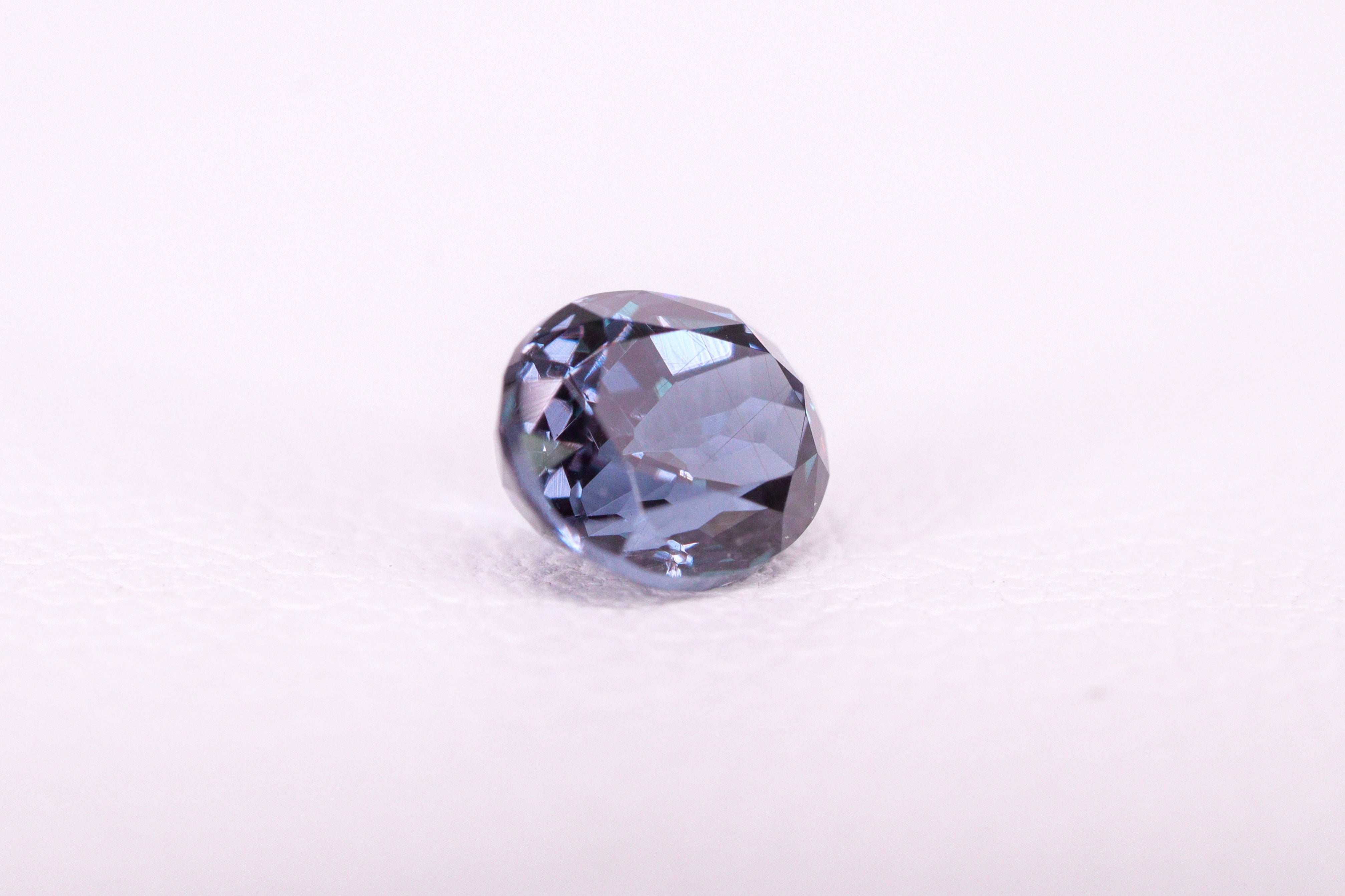 ☆ベキリーブルー☆カラーチェンジガーネット 0.46ct