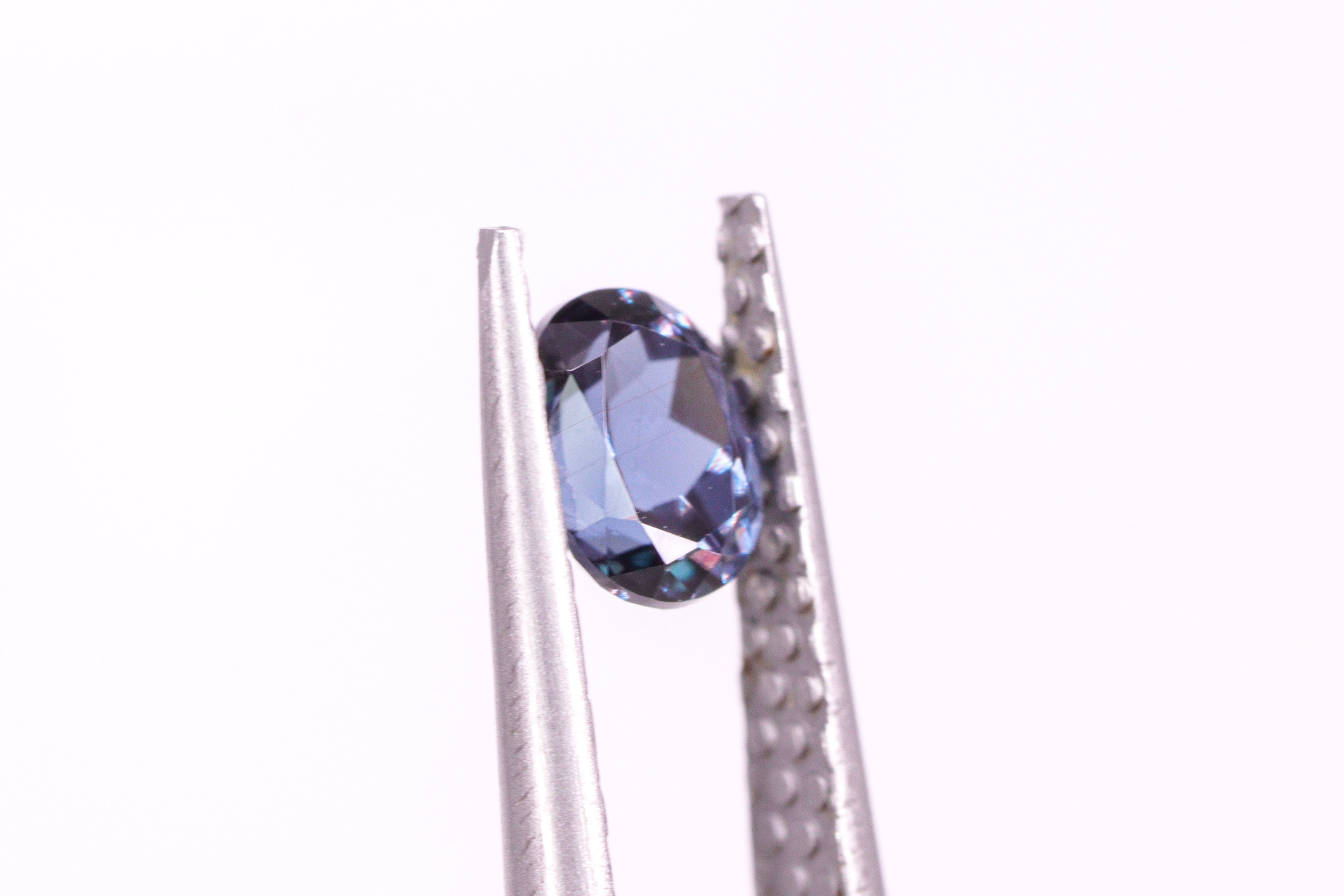 ☆ベキリーブルー☆カラーチェンジガーネット 0.46ct