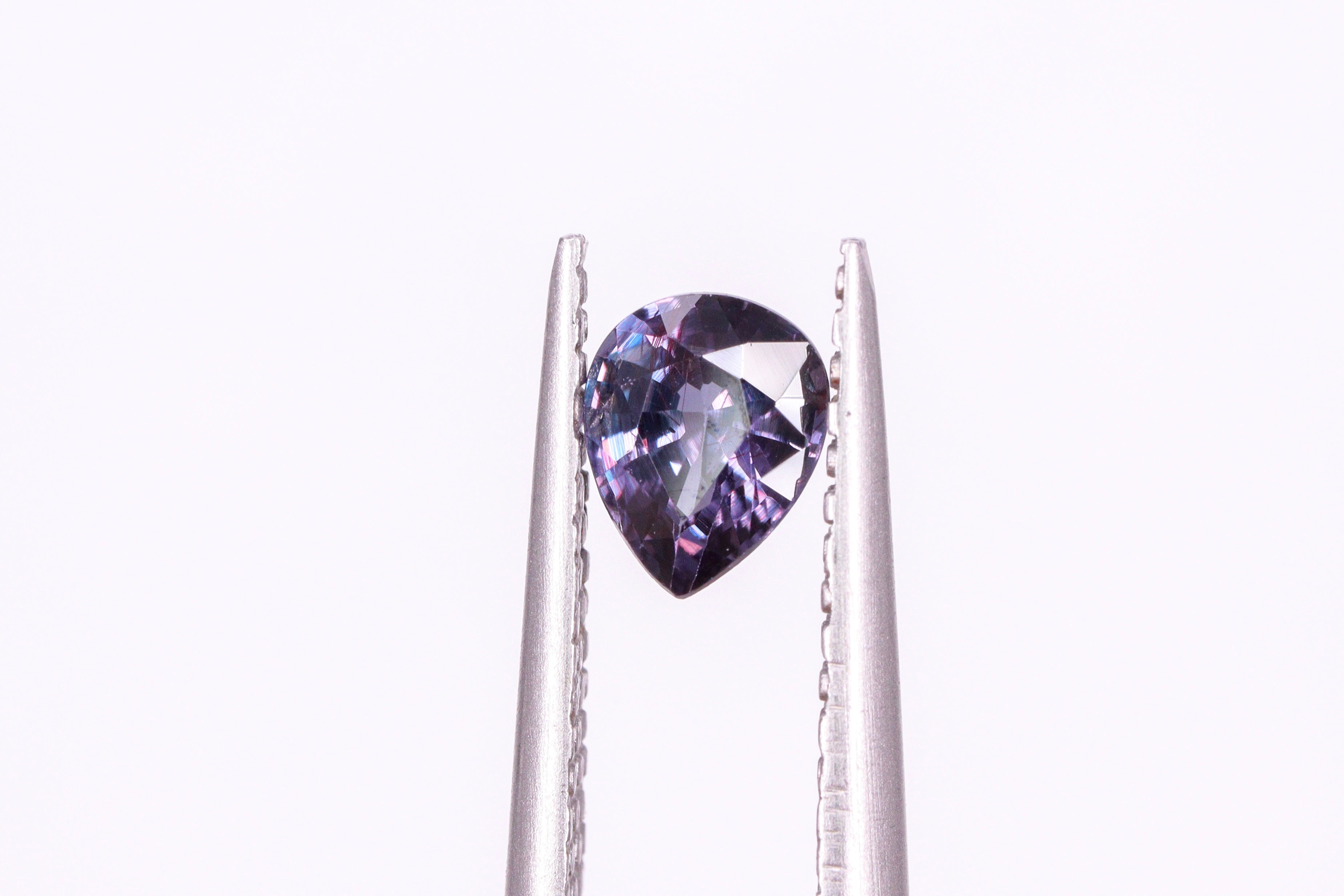 ☆ベキリーブルー☆カラーチェンジガーネット 0.41ct