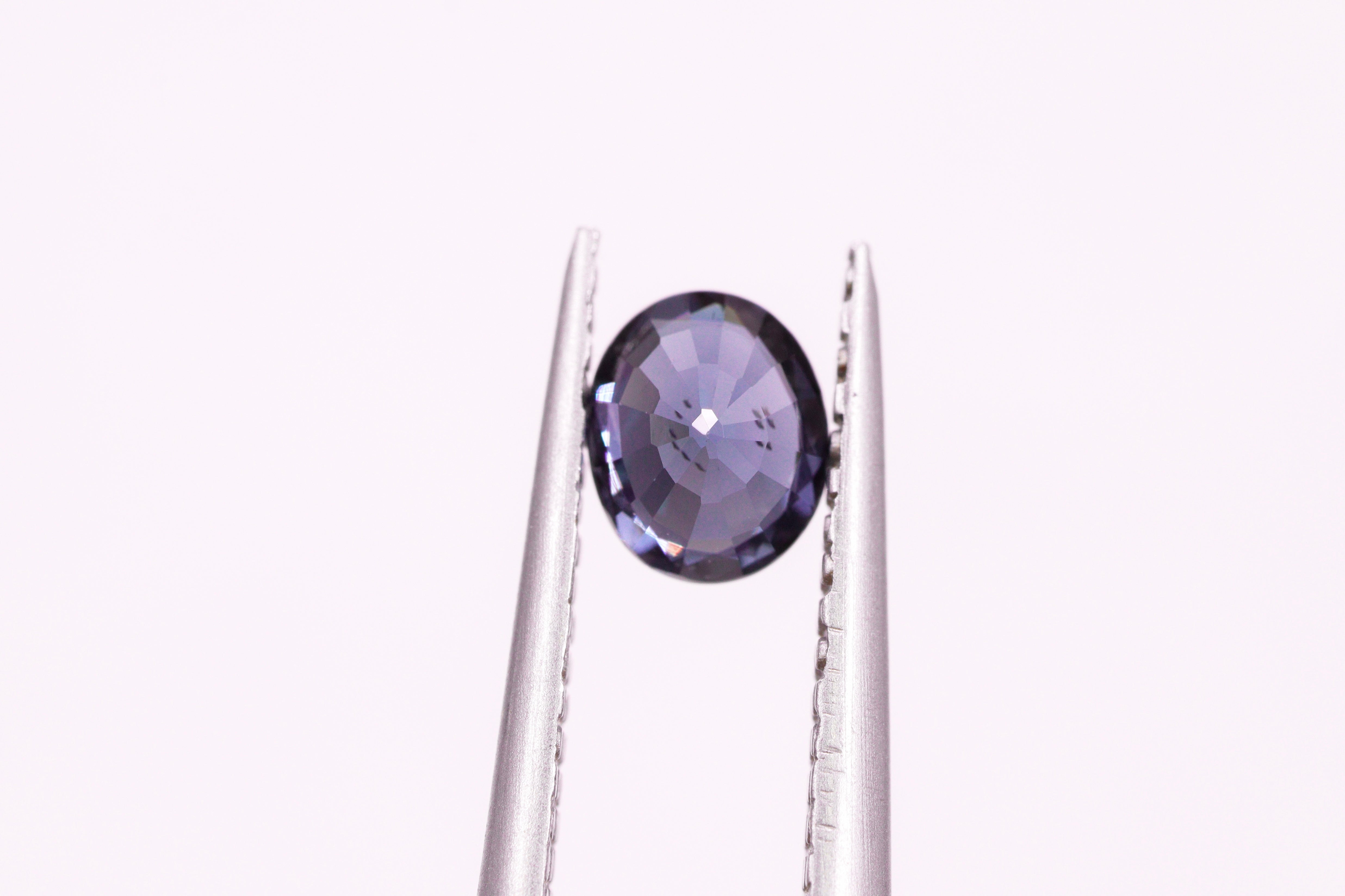 ☆ベキリーブルー☆カラーチェンジガーネット 0.63ct