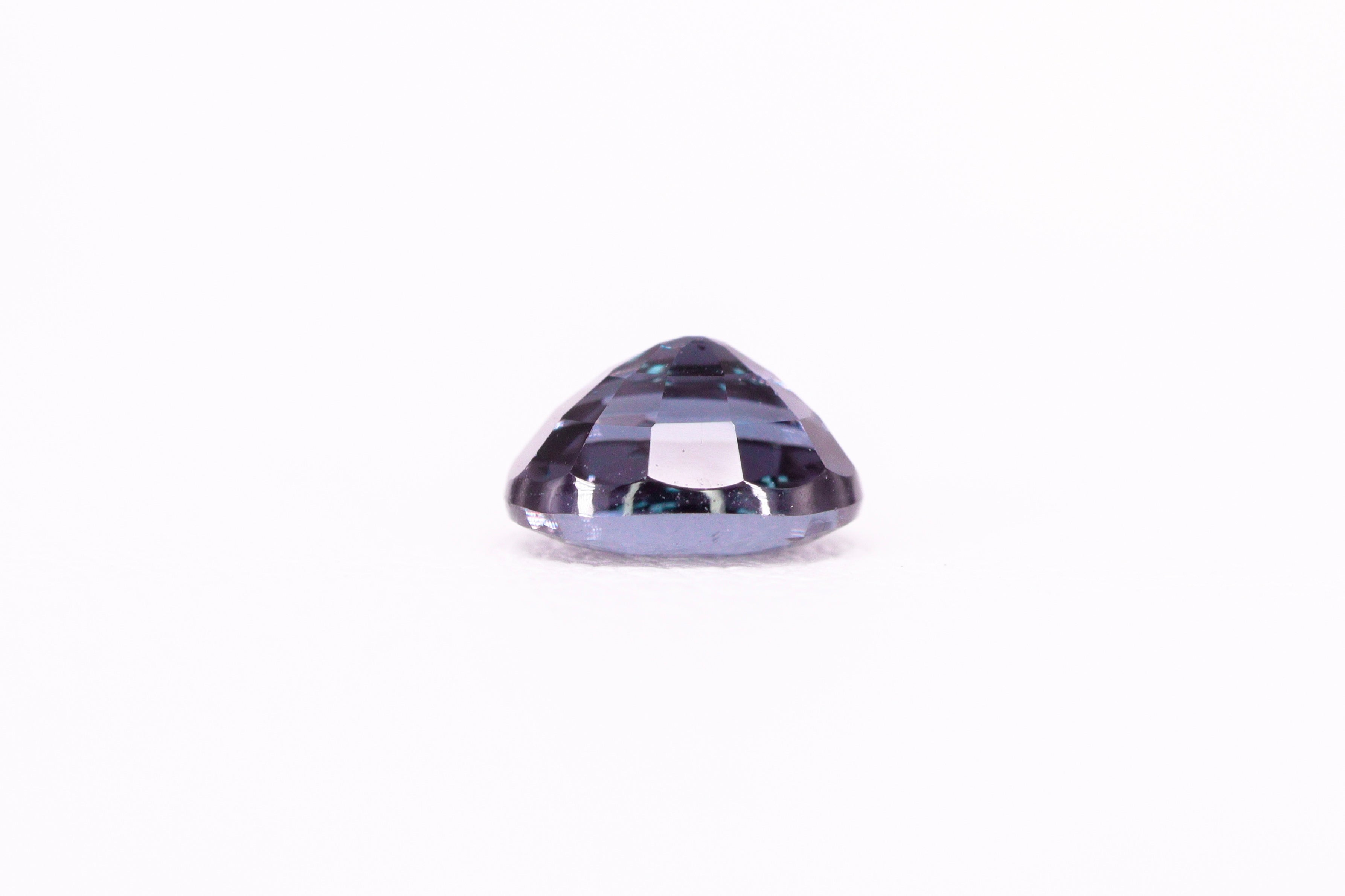 ☆ベキリーブルー☆カラーチェンジガーネット 0.63ct
