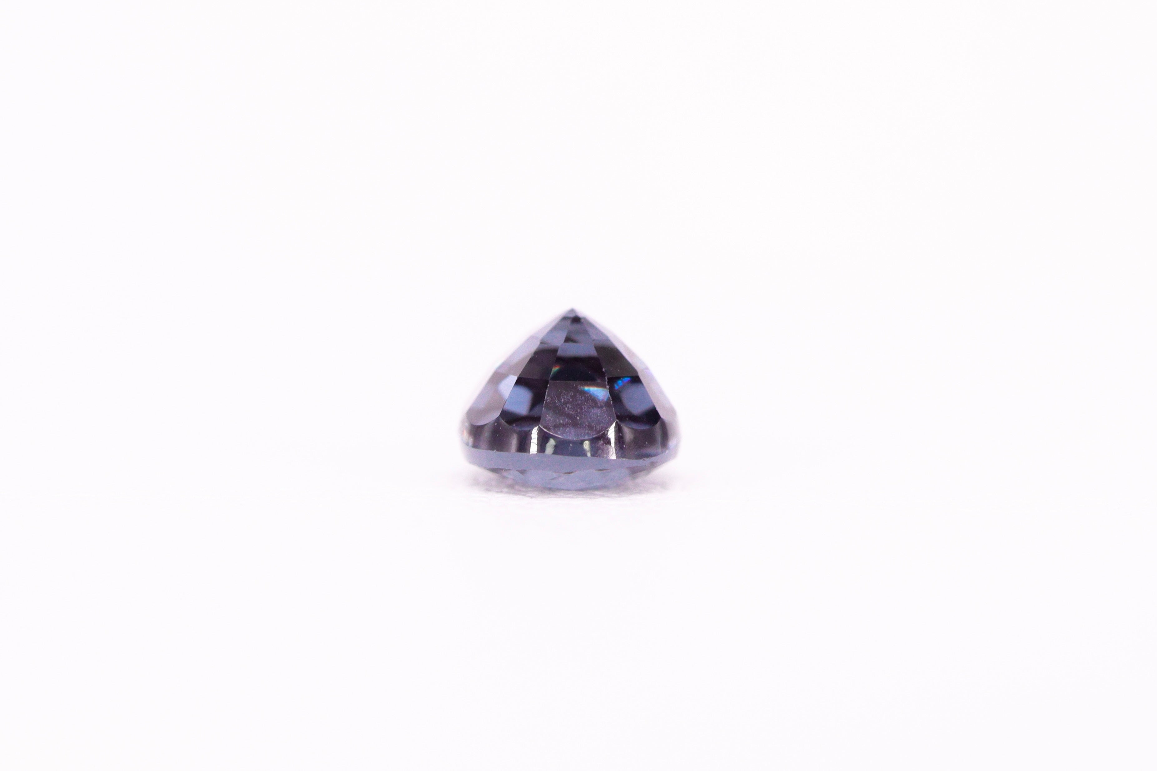 ☆ベキリーブルー☆カラーチェンジガーネット 0.63ct