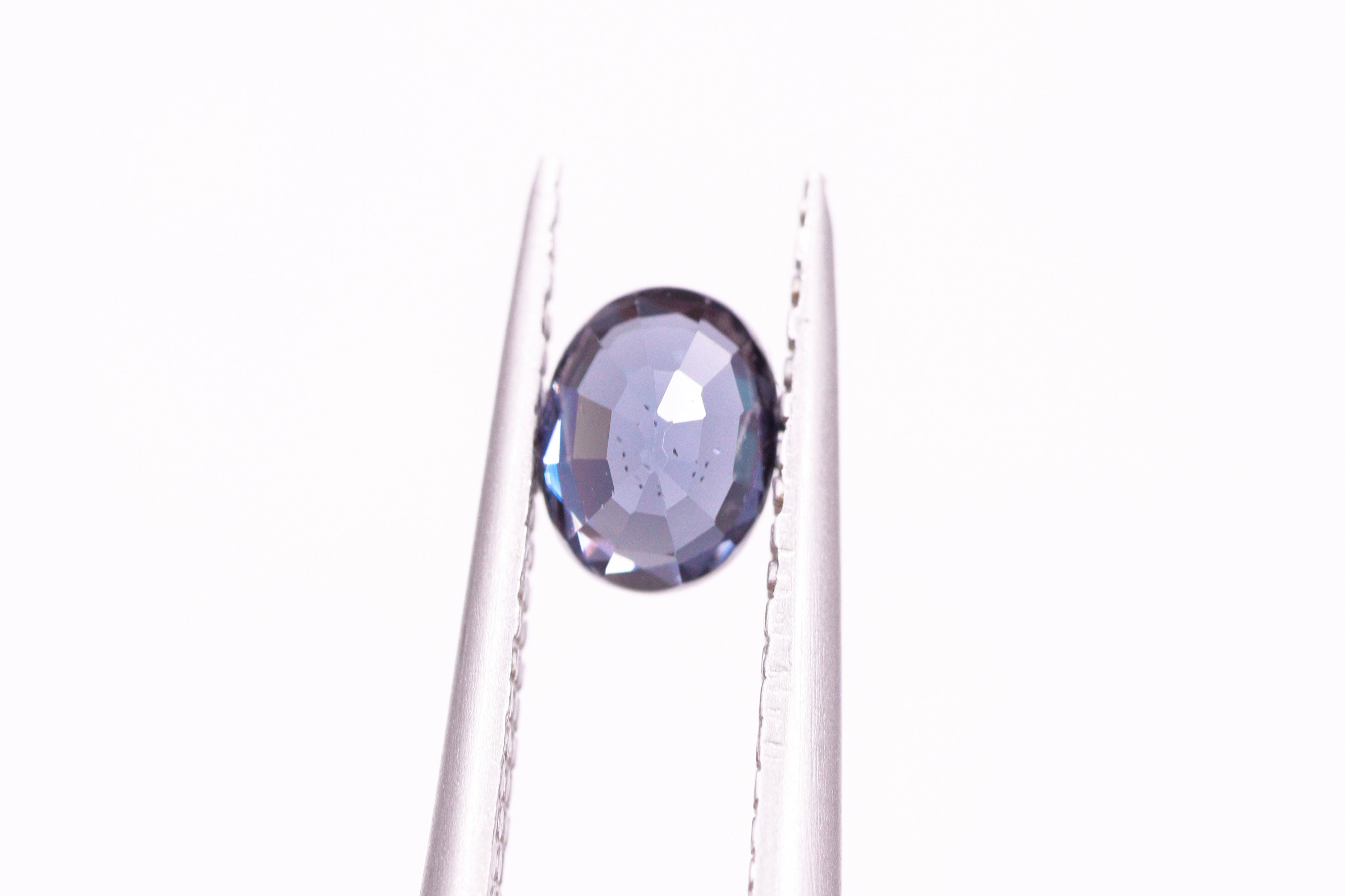 ☆ベキリーブルー☆カラーチェンジガーネット 0.63ct