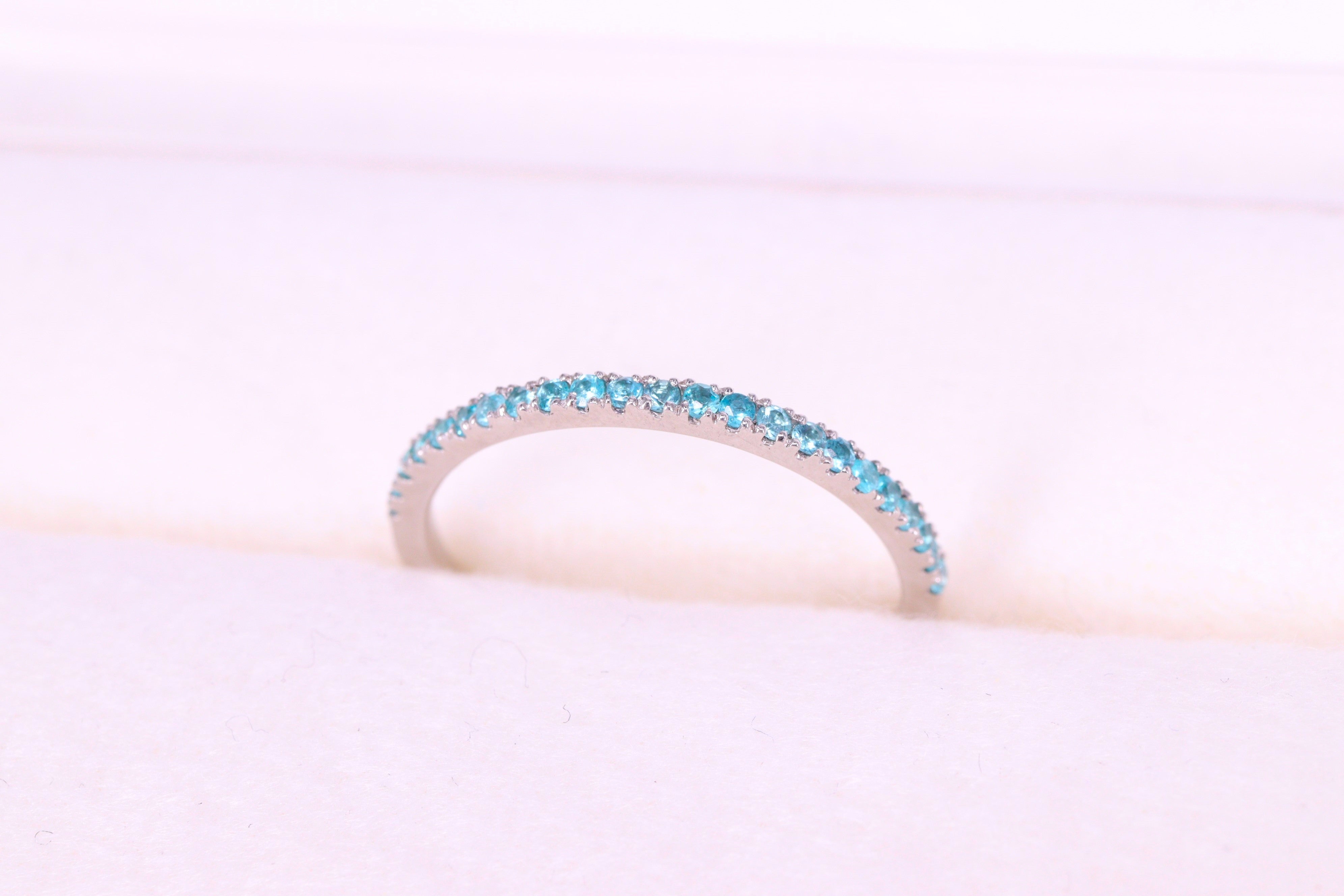 《限定2本》<BR>パライバトルマリンエタニティリング