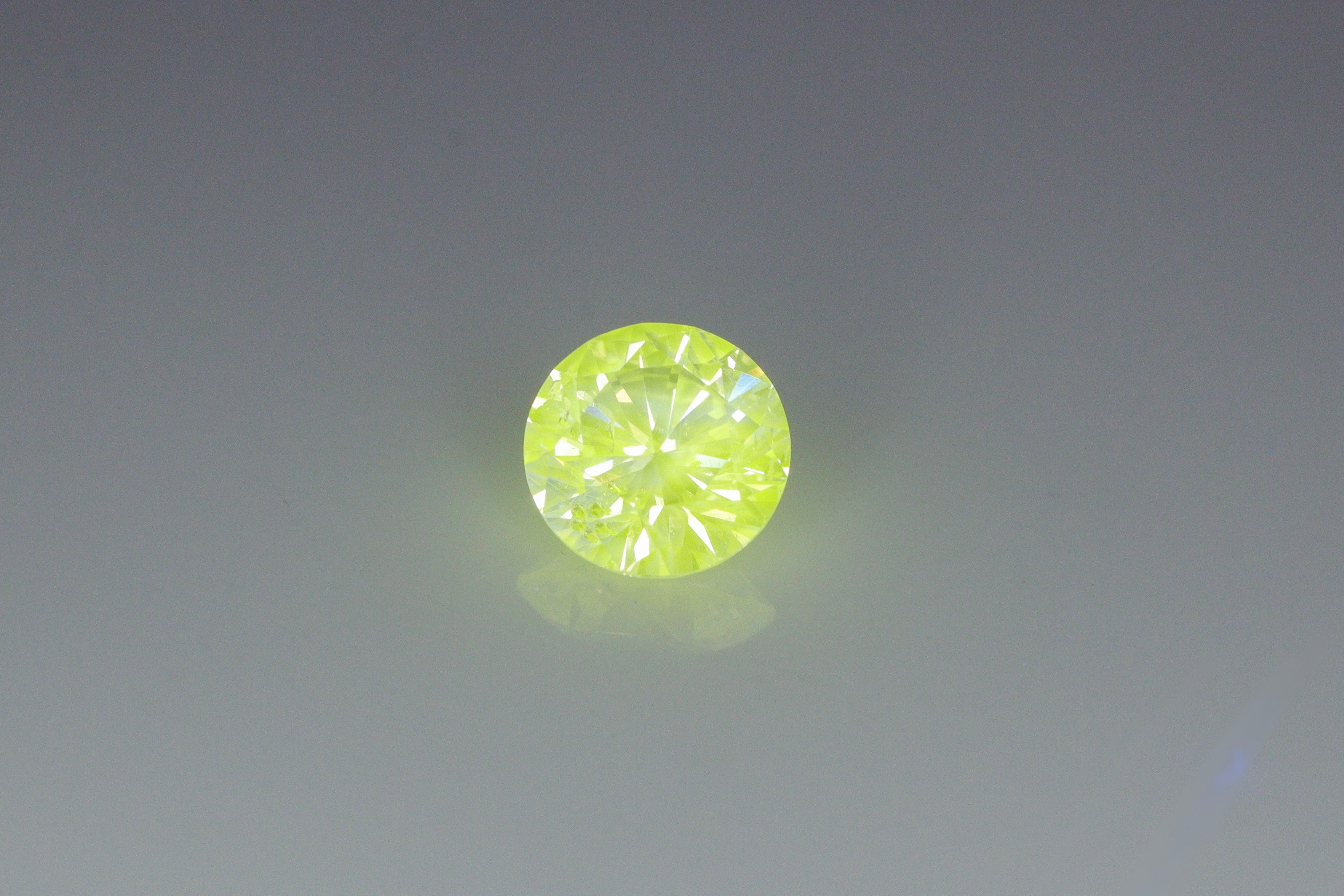 カメレオンダイヤ0.206ct 【AR751】