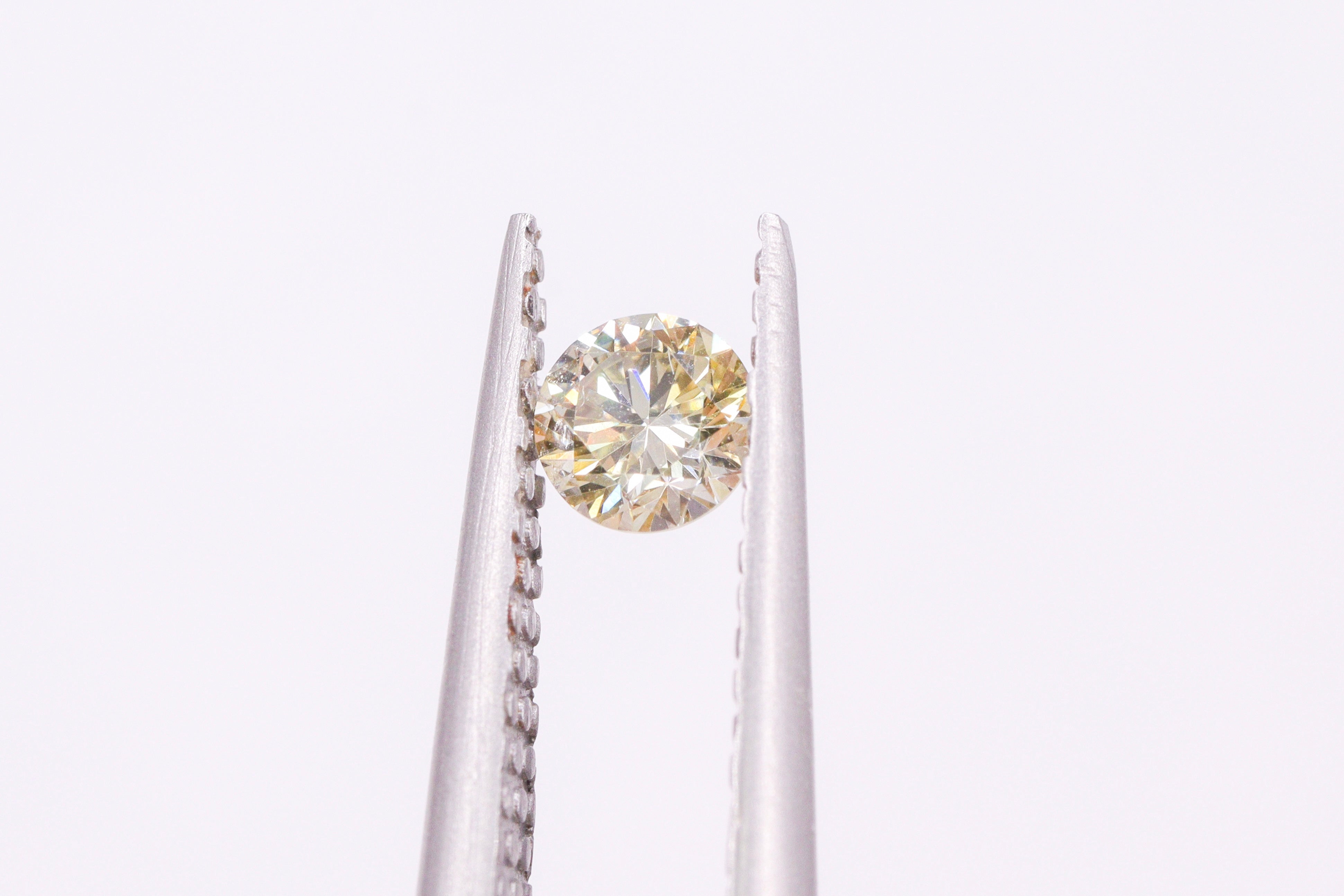 カメレオンダイヤ0.190ct 【AR754】