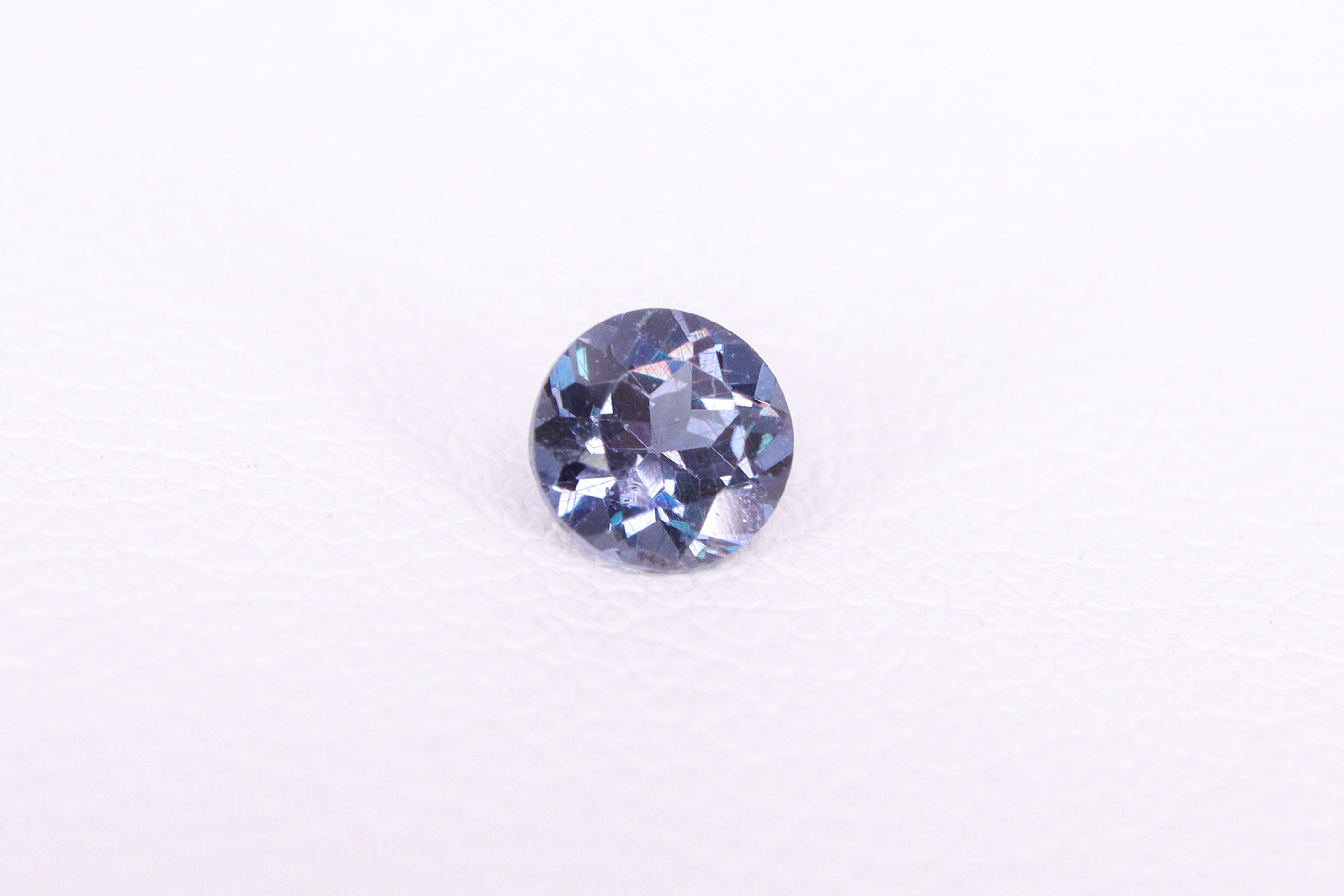 ベキリーブルーガーネット 0.31ct