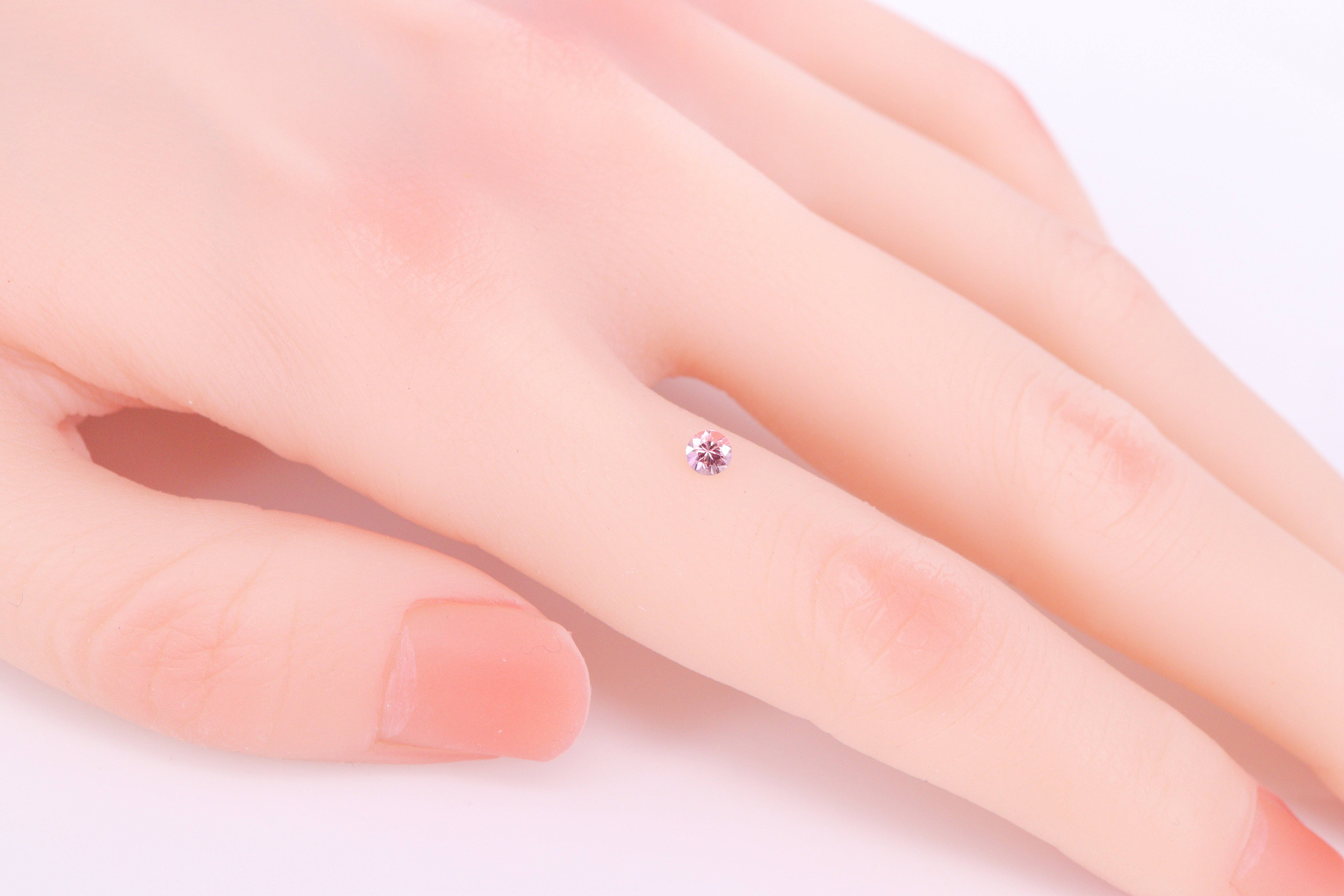 ☆おすすめ品☆パパラチアサファイア 0.180ct DGL鑑別書付き