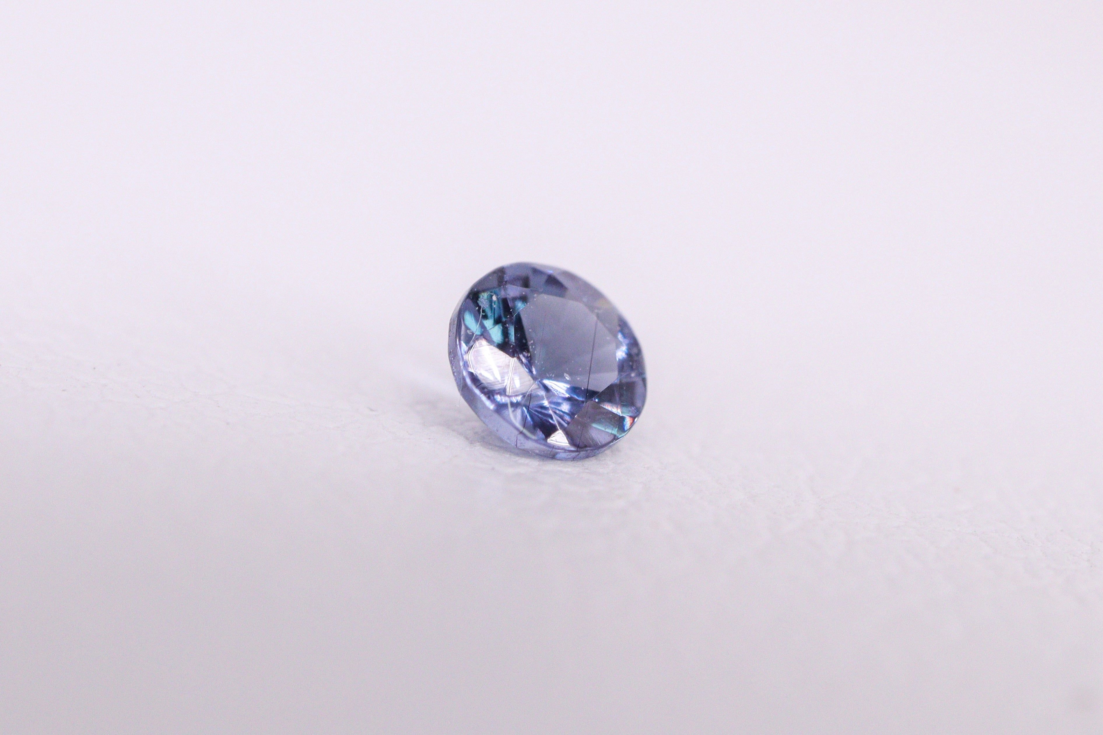 ベキリーブルーガーネット 0.13ct