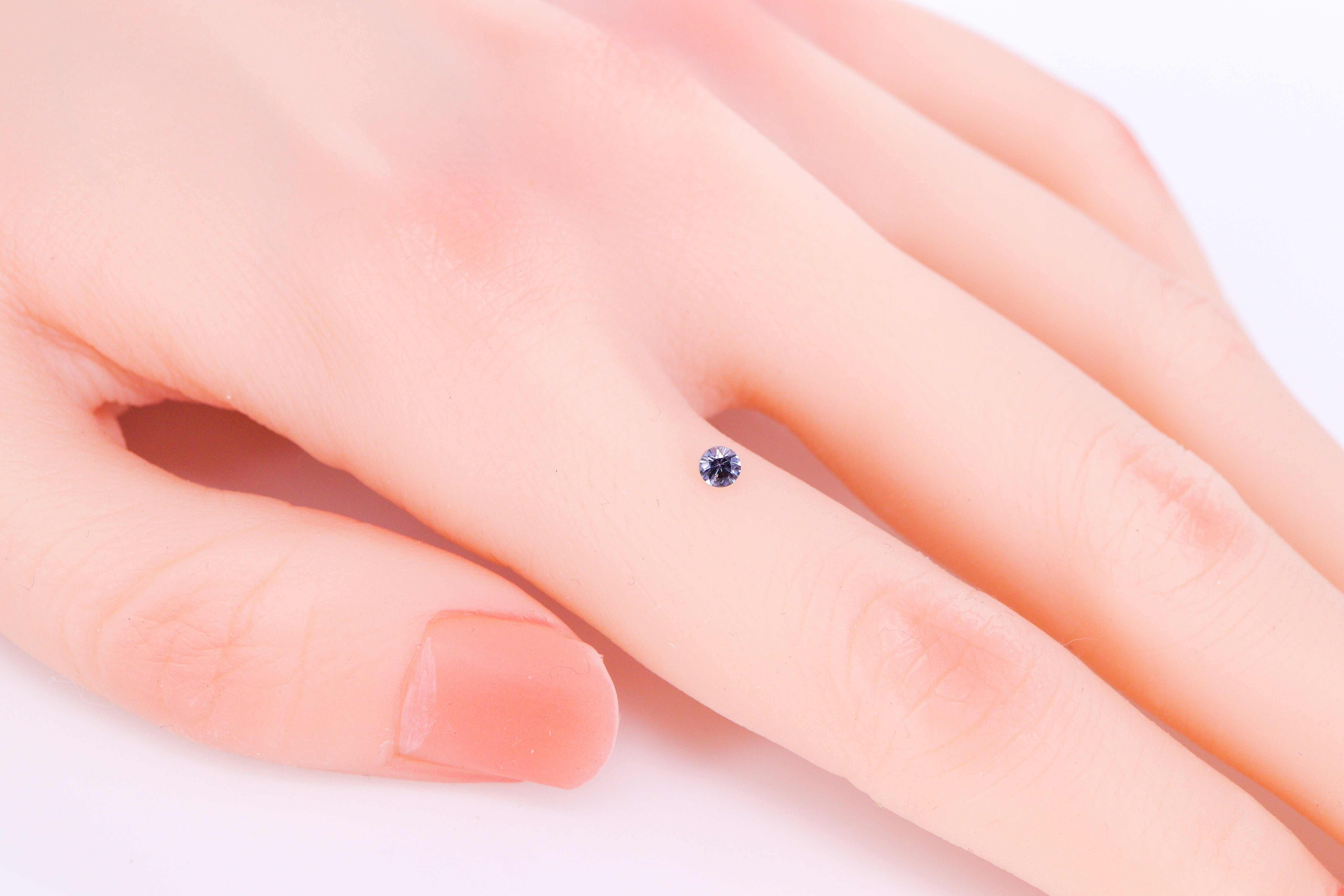 ベキリーブルーガーネット 0.14ct