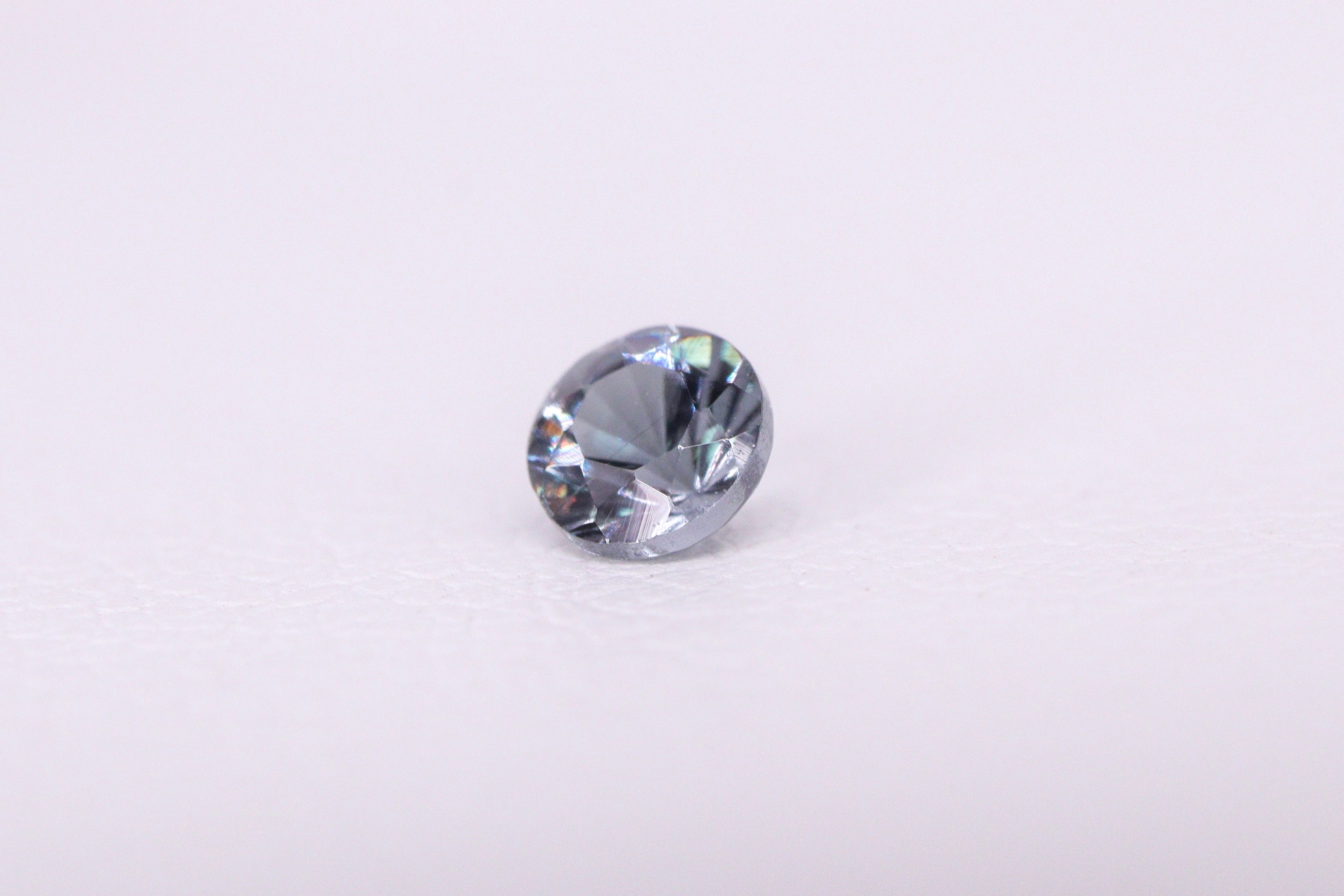 ベキリーブルーガーネット 0.17ct