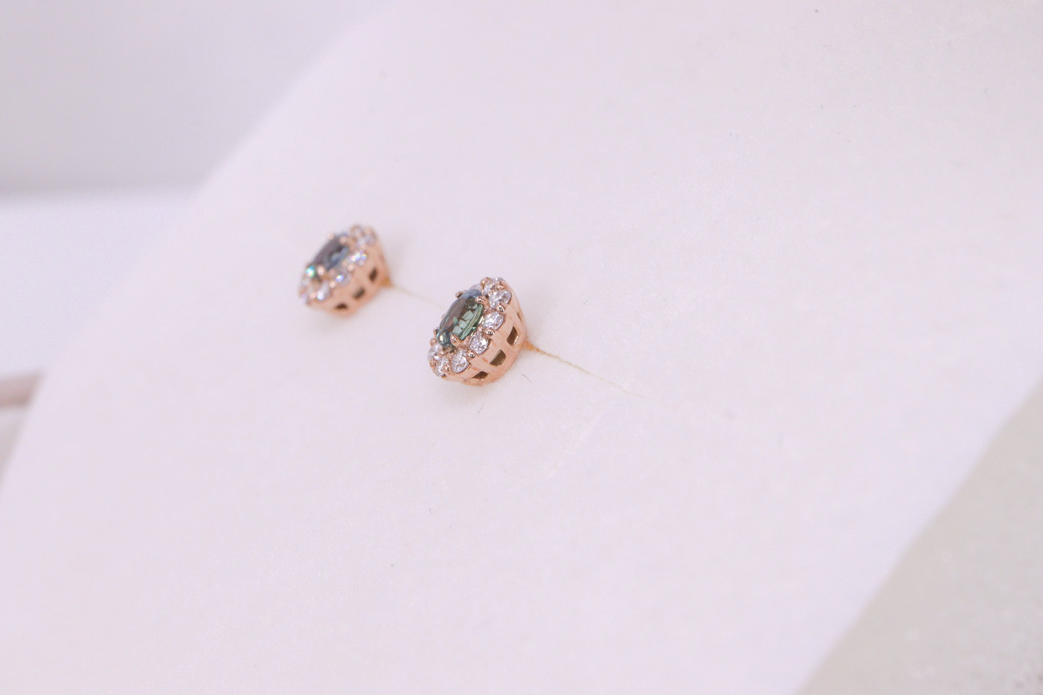 アレキサンドライト K18PG ピアス