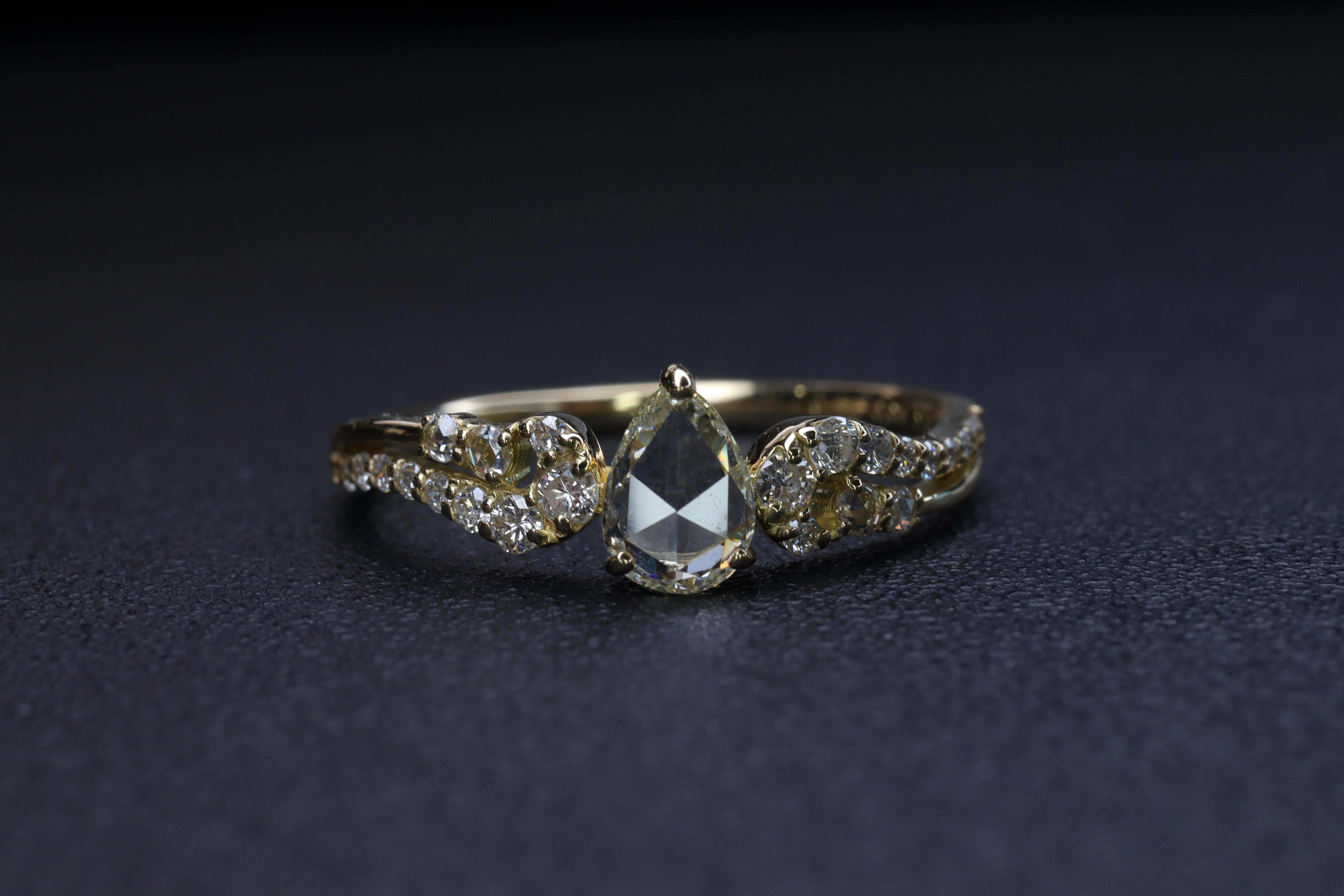 ローズカットダイヤモンド K18YGリング 3907