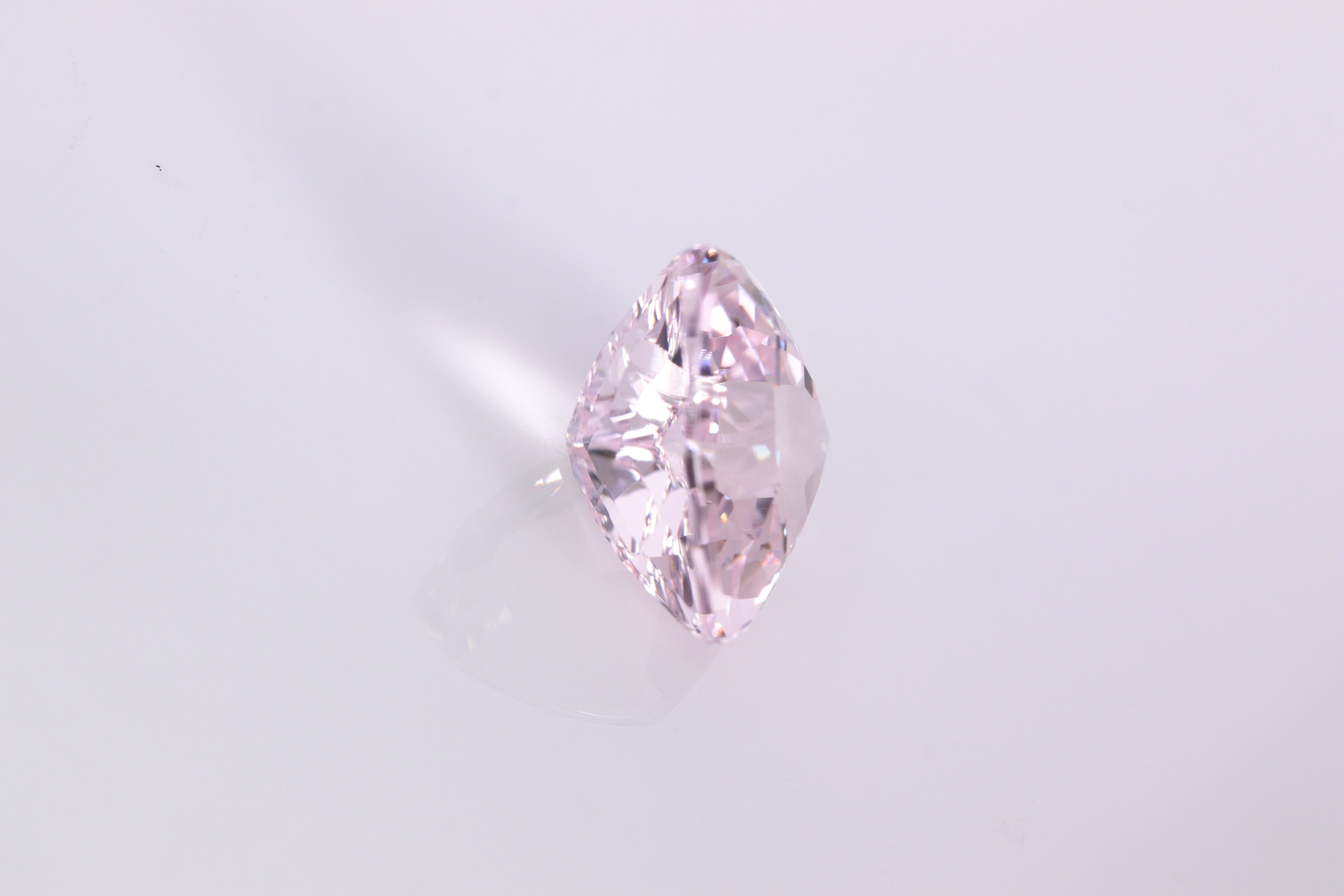 モルガナイト 3.28ct