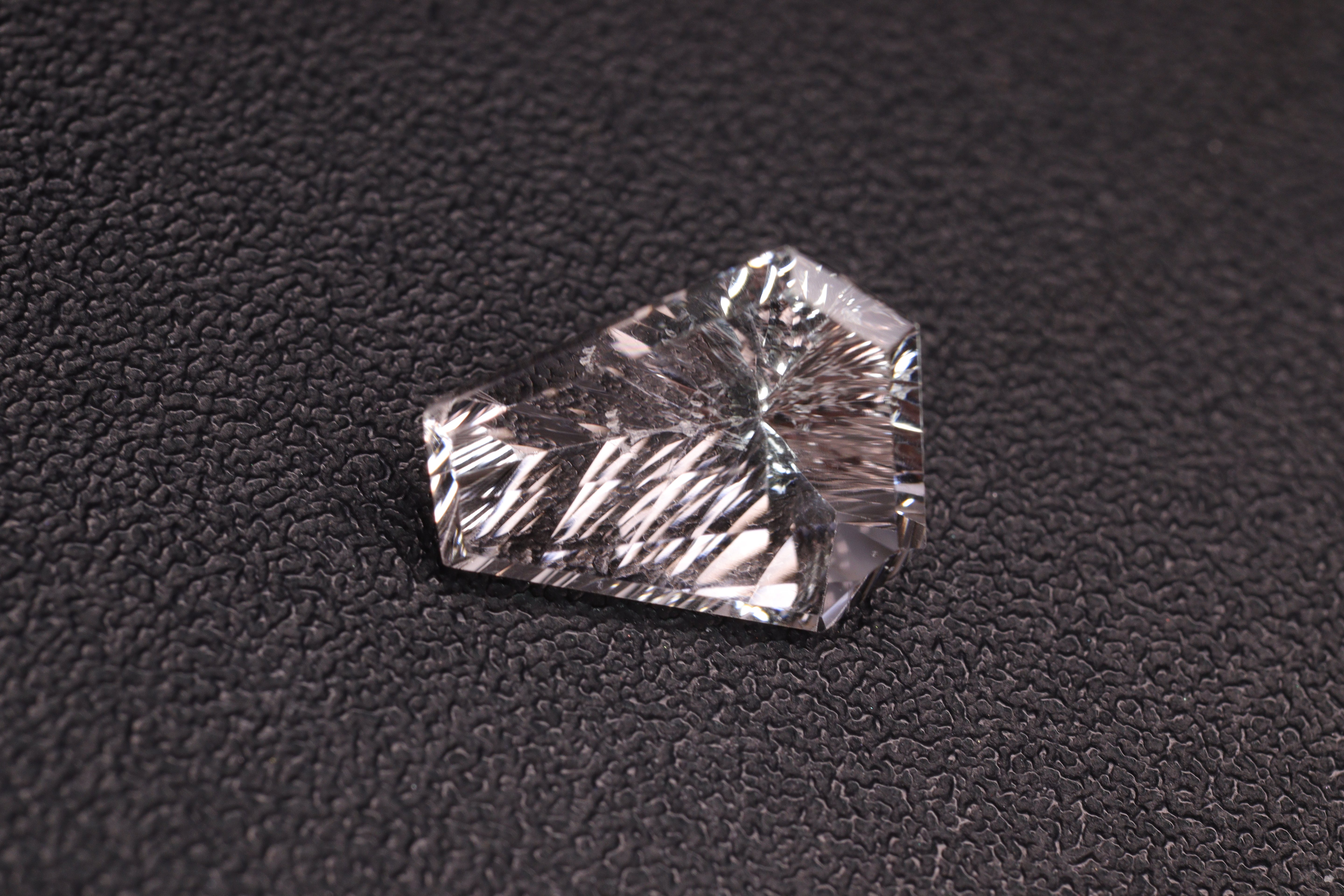 モルガナイト2.80ct