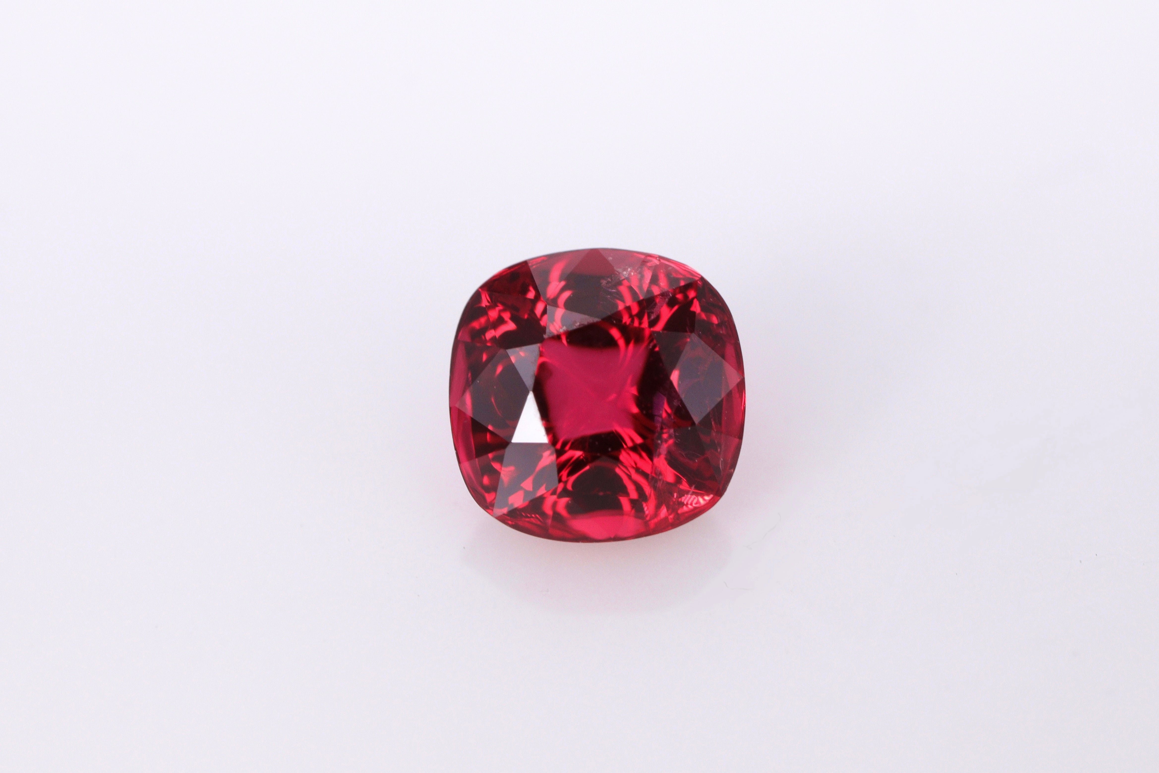 ☆おすすめ品☆レッドスピネル 0.64ct