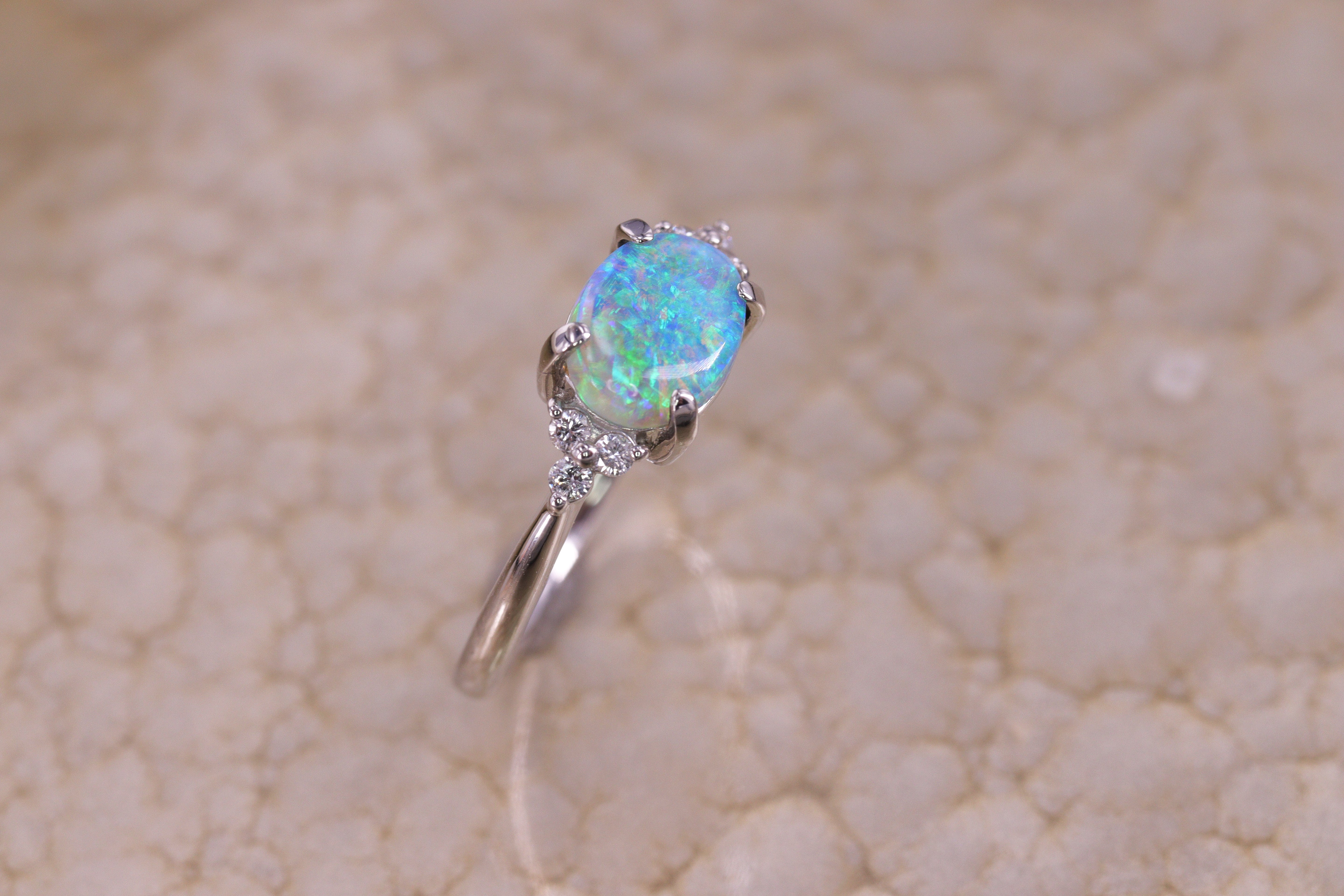 50％OFF ブラックオパール Pt900 リング