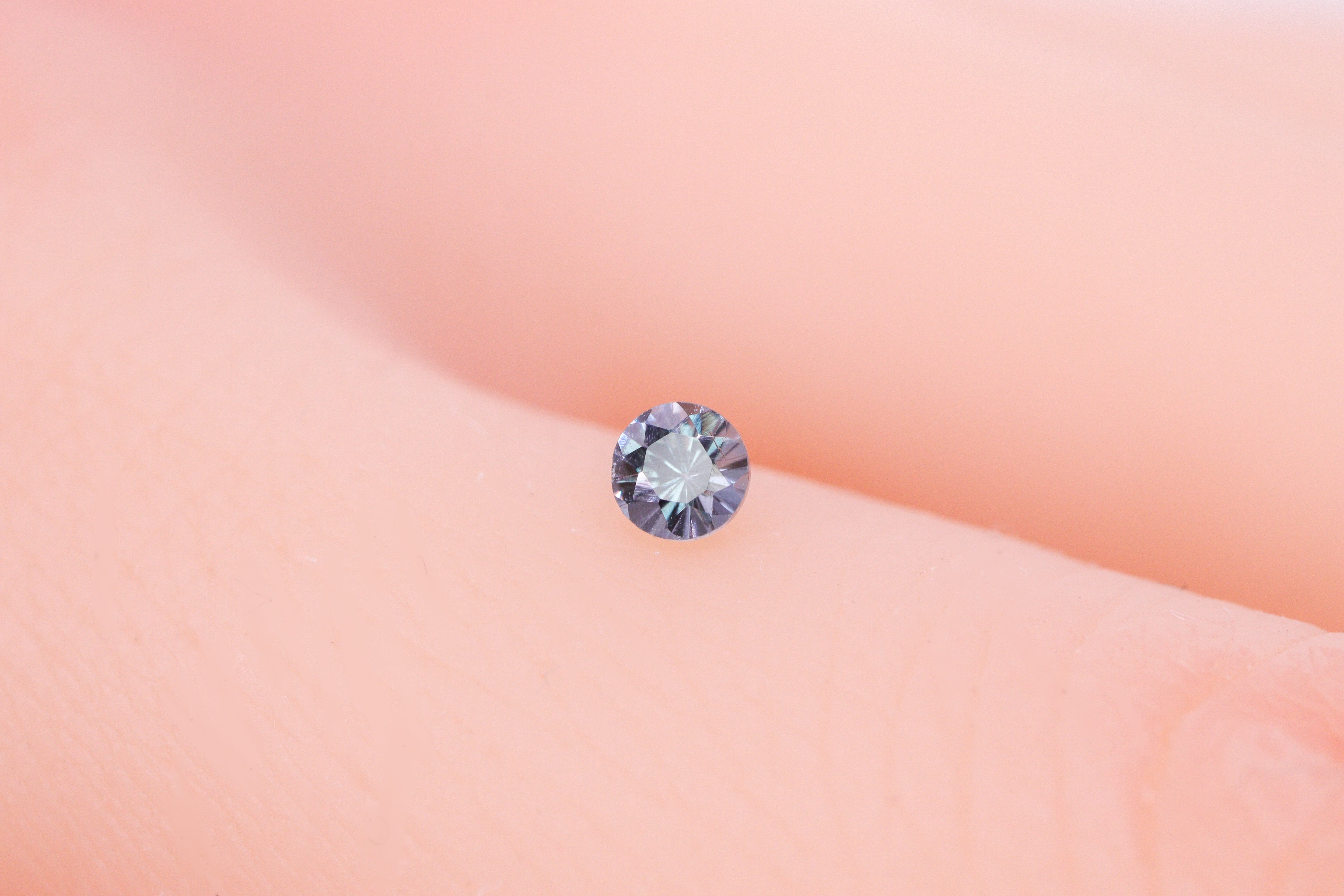 ベキリーブルーガーネット 0.17ct