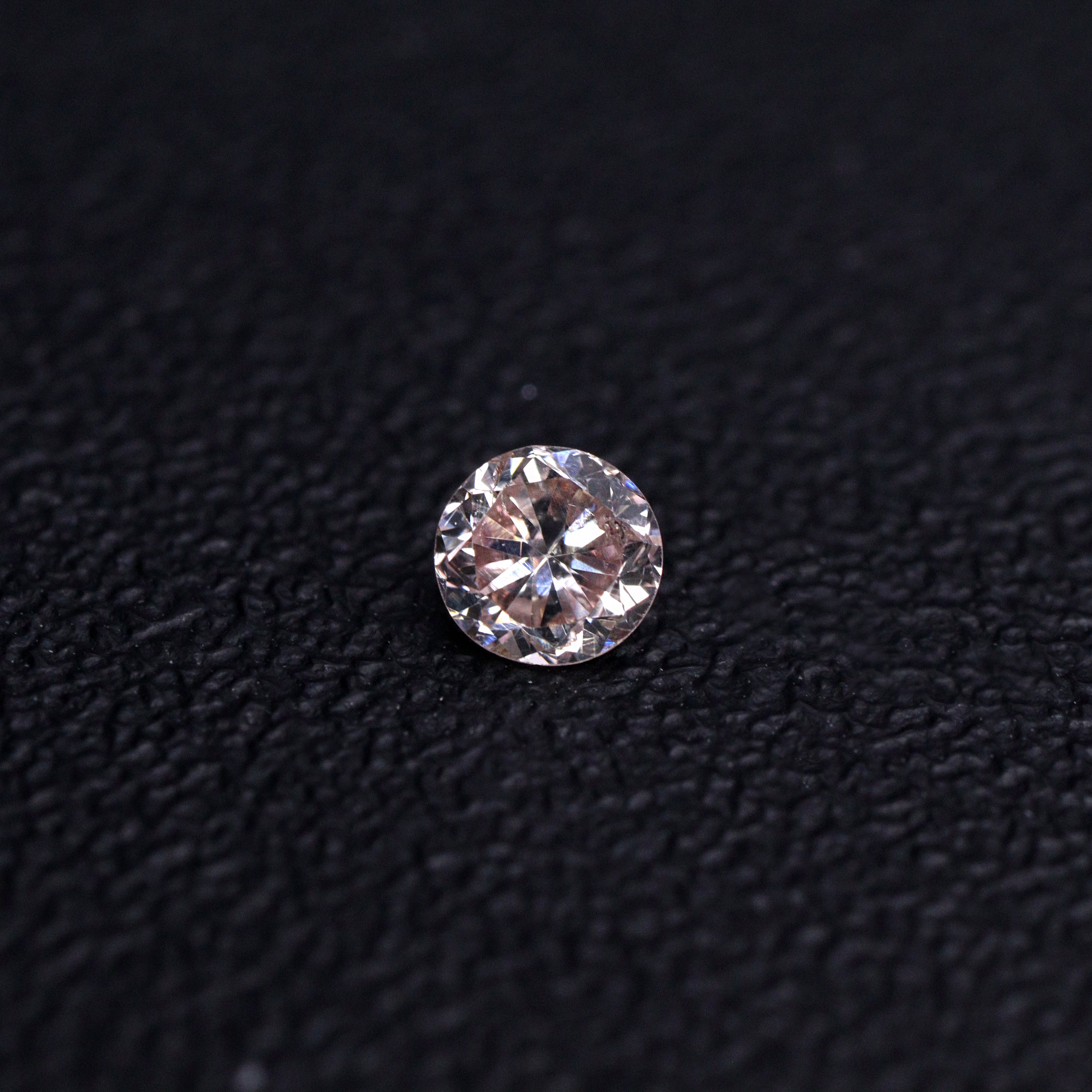 ご注意くださいK18YG ダイヤモンド リング 1.04CT - リング(指輪)