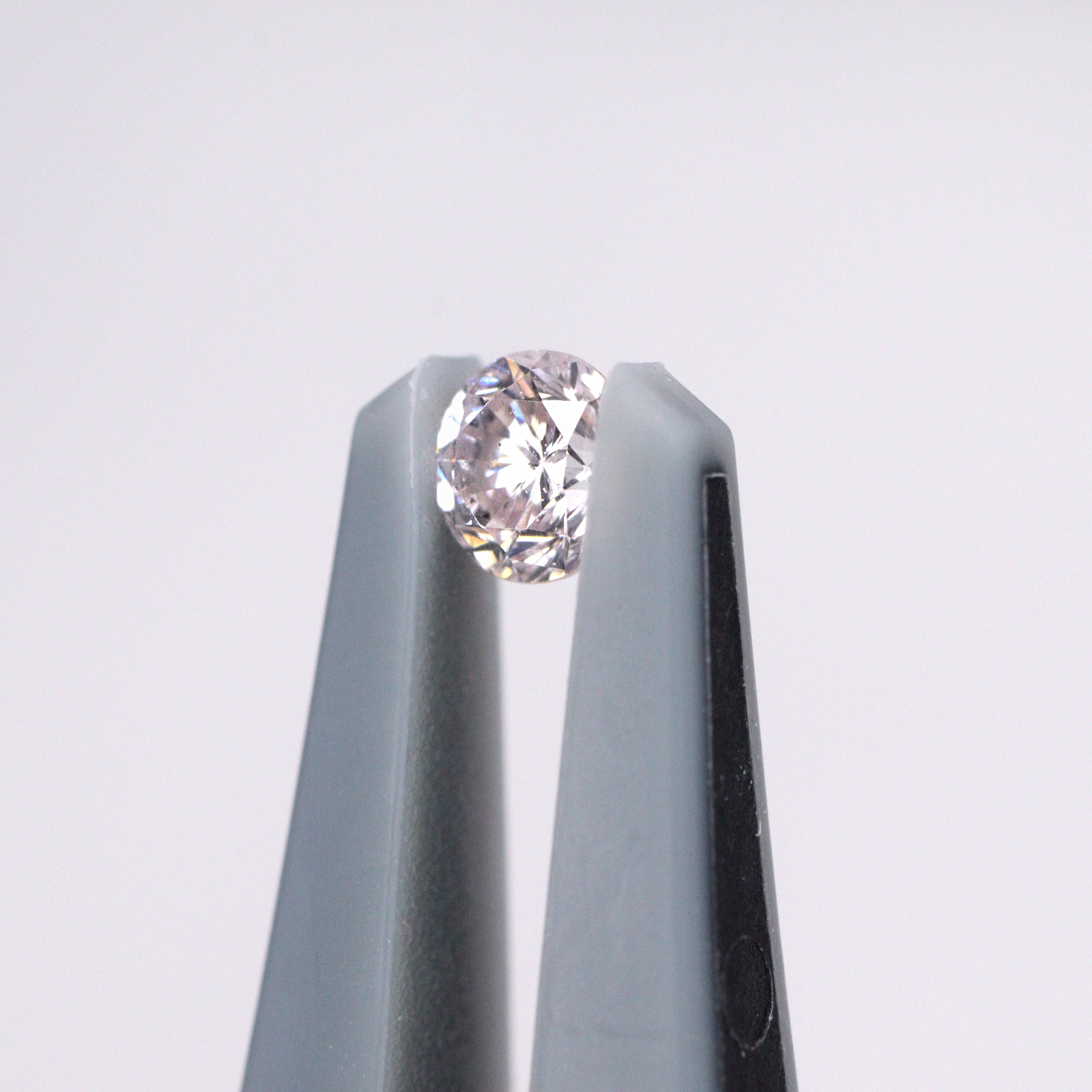 ピンクダイヤモンド<BR>very light pink<BR>0.082ct