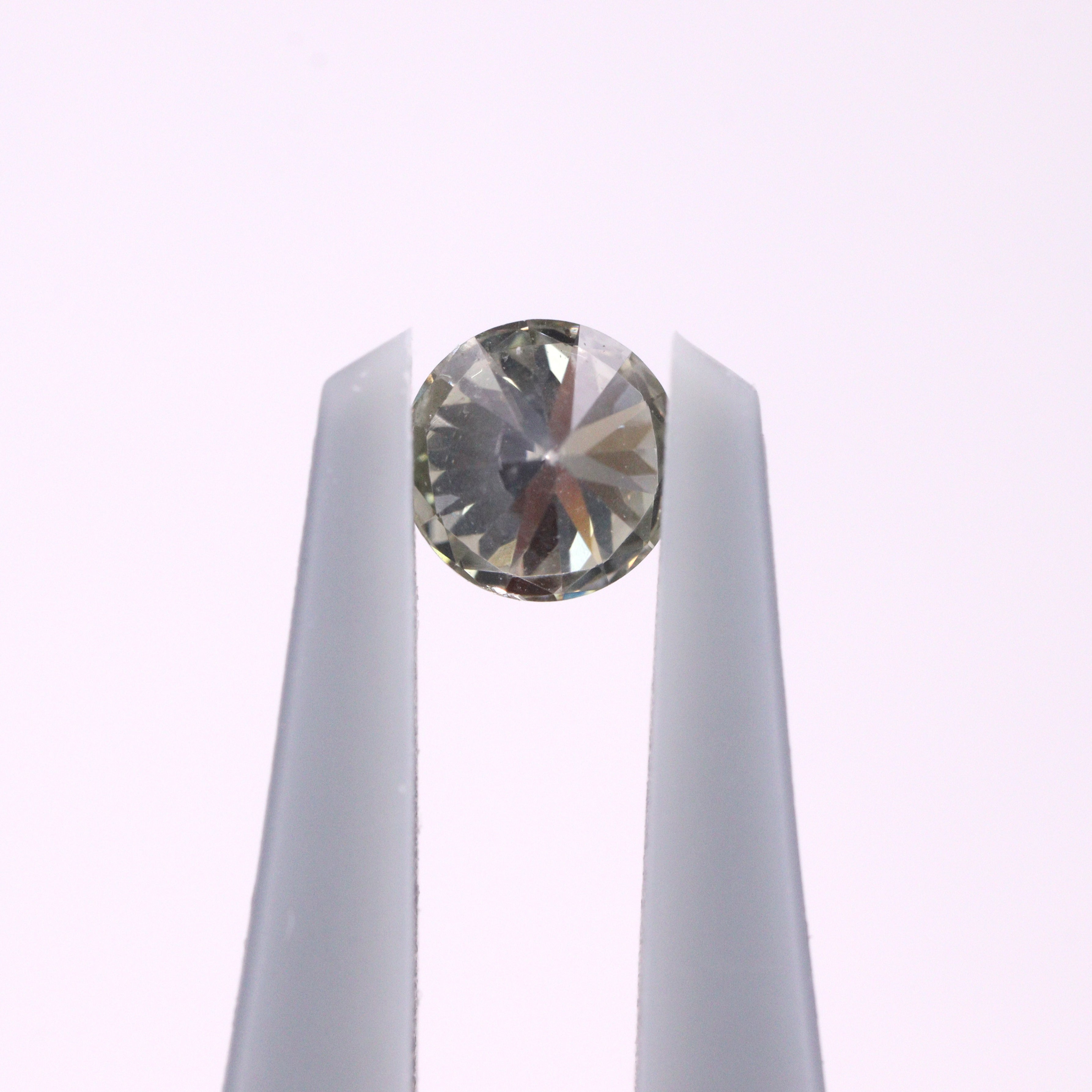 グリーンダイヤモンド<BR>（カメレオンダイヤモンド）<BR>Fancy Gray Green<BR>0.158ct