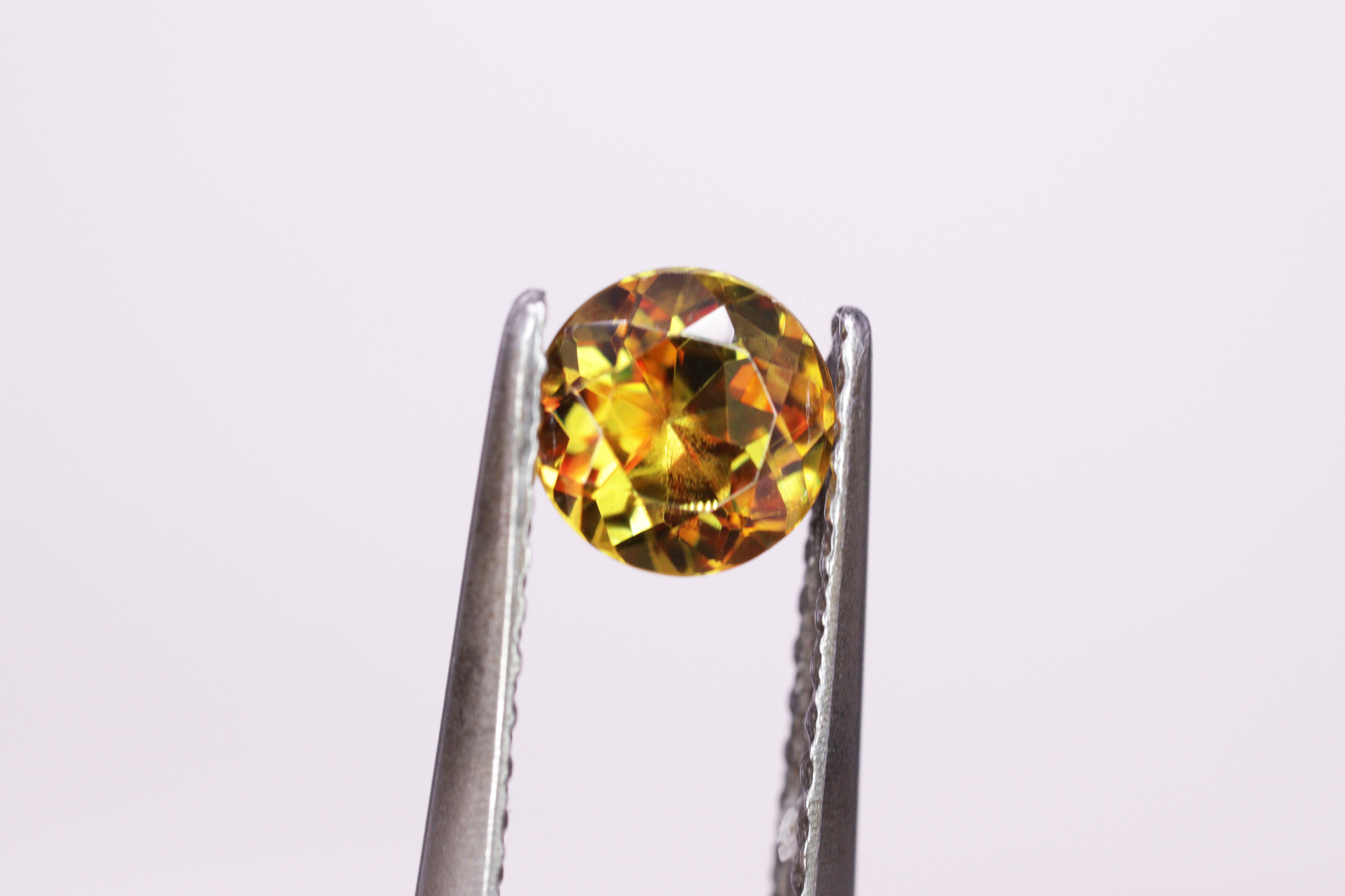 クロムスフェーン 1.85ct
