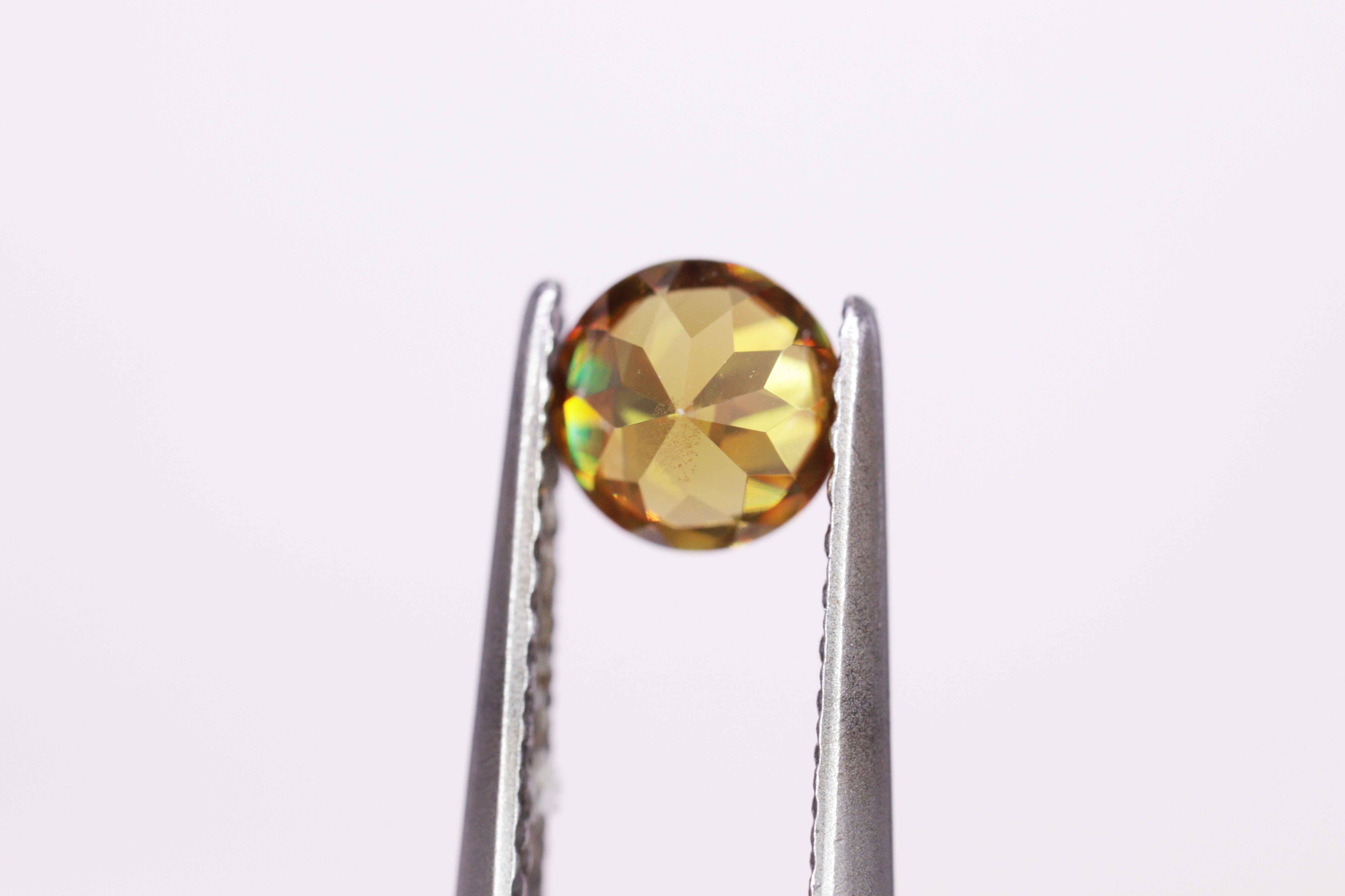 クロムスフェーン 1.85ct