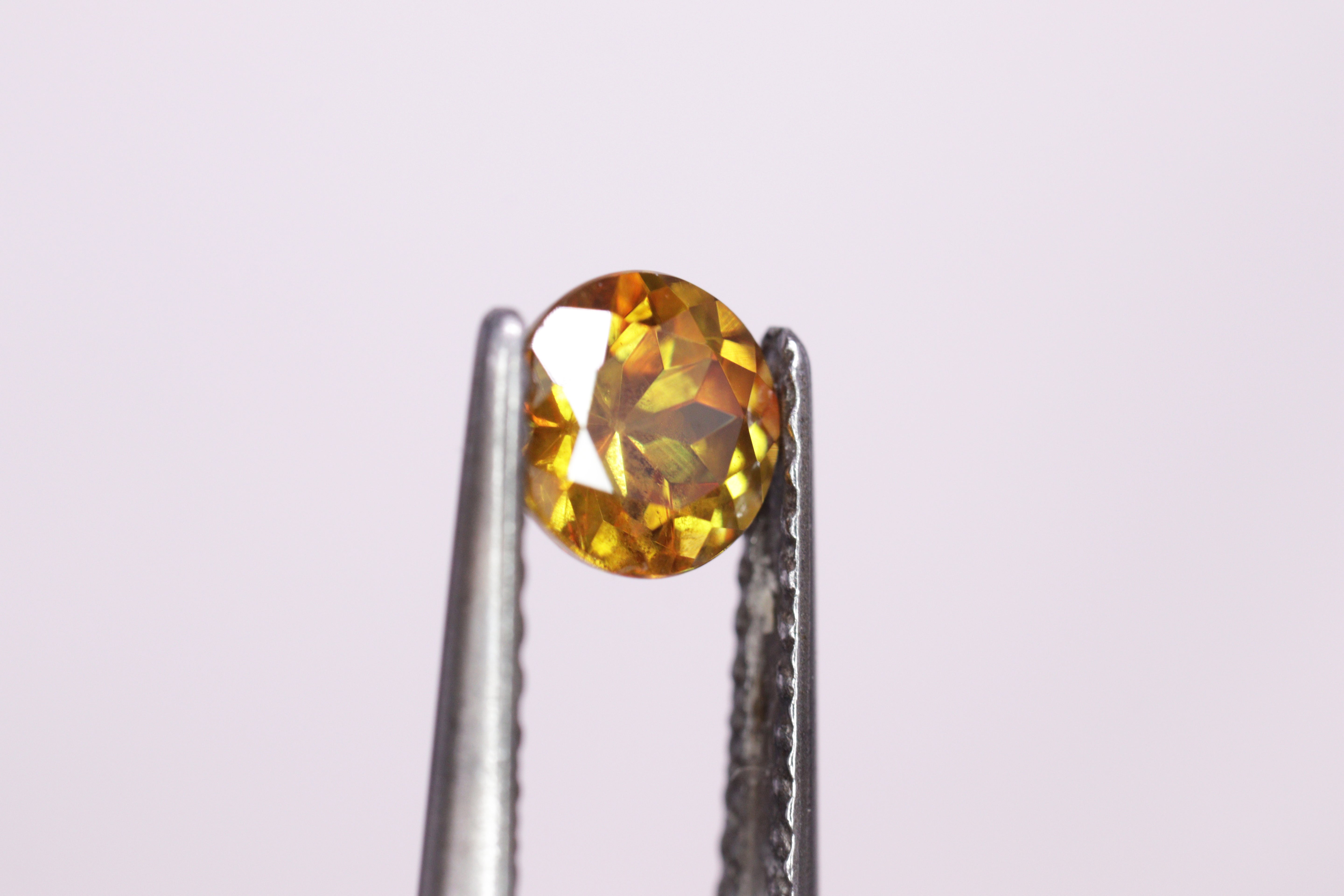 クロムスフェーン 1.85ct