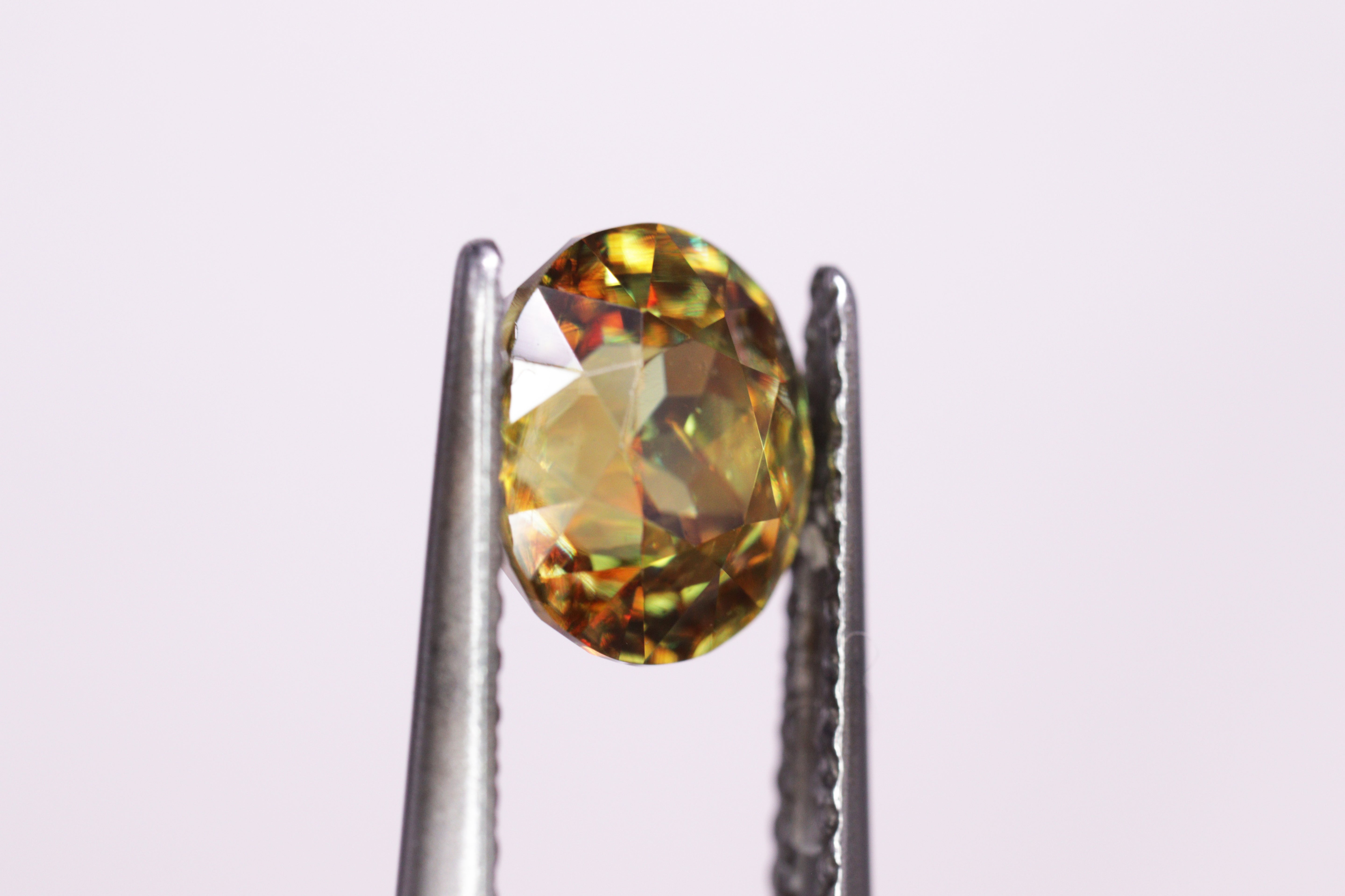 クロムスフェーン 1.85ct