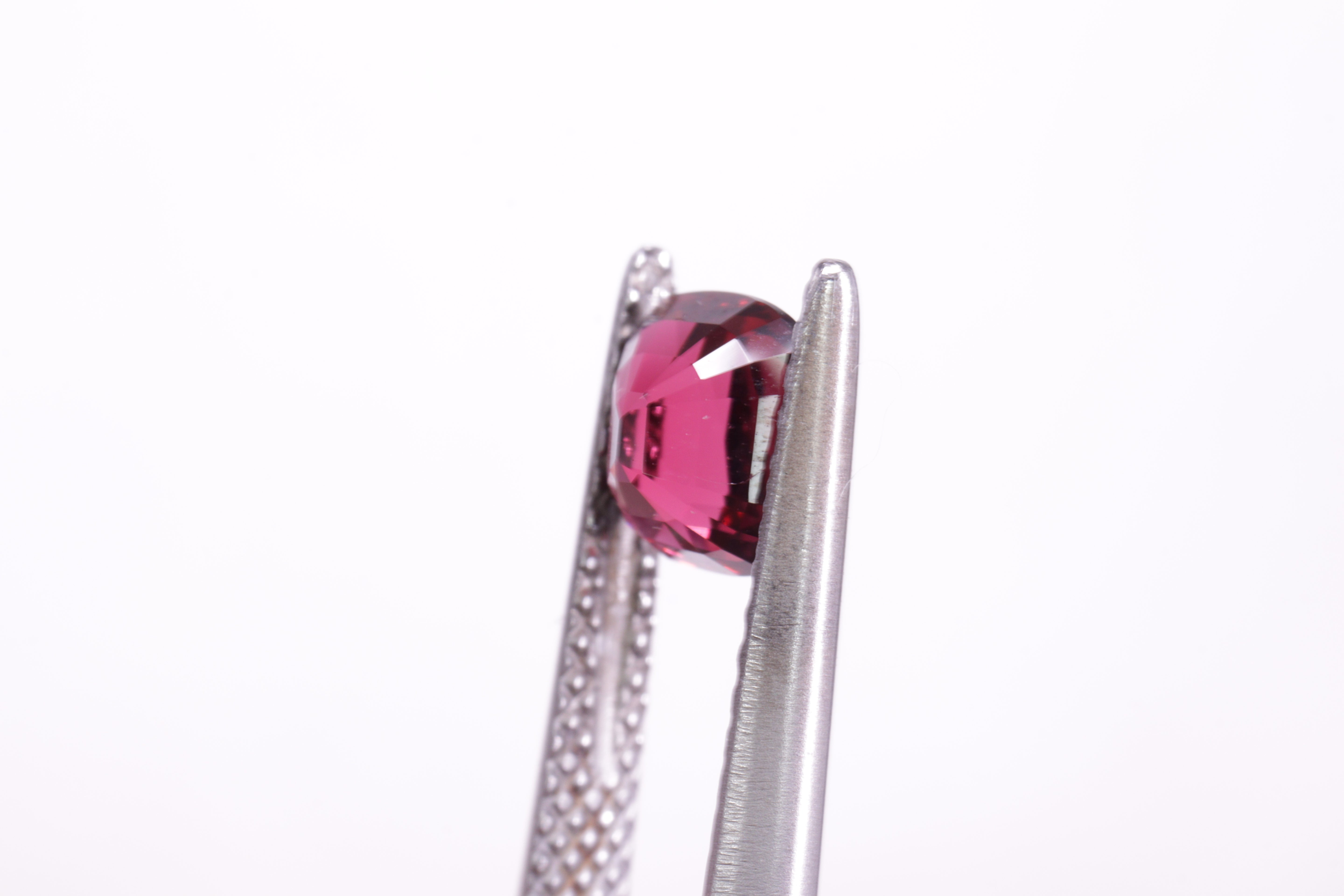 ジェダイスピネル 1.02ct