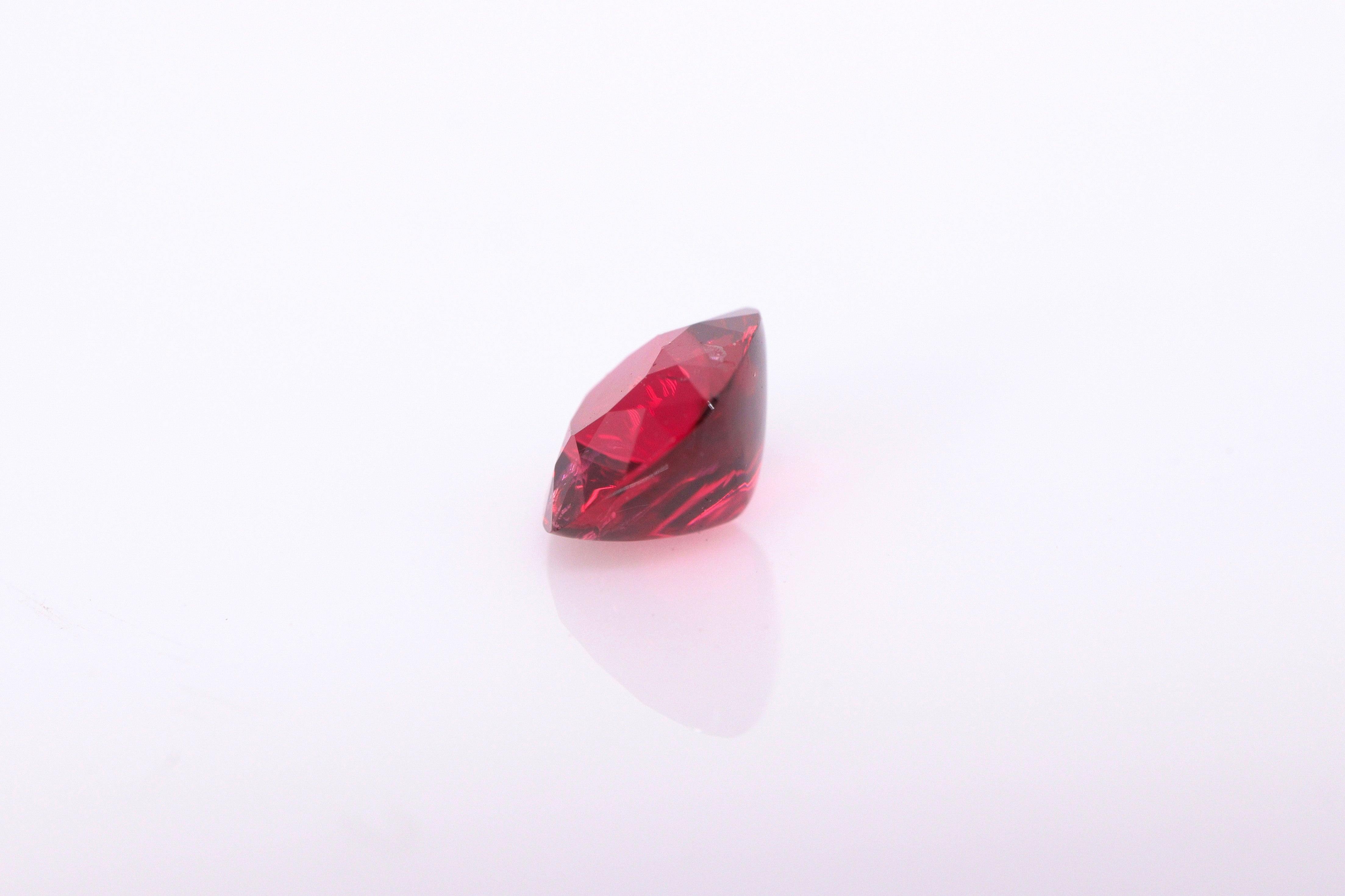 ☆おすすめ品☆レッドスピネル 0.64ct