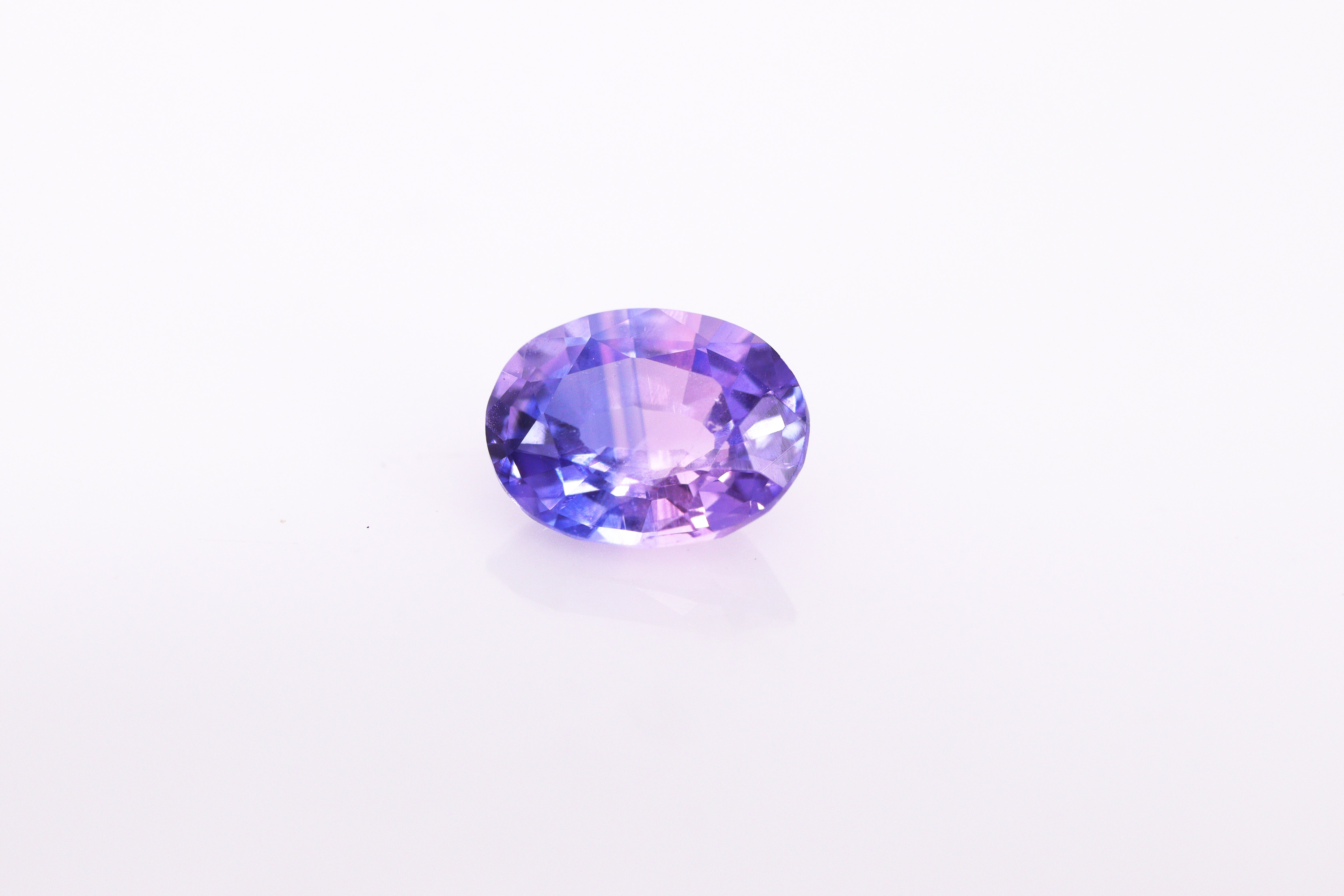 ☆おすすめ品☆バイカラーサファイア 0.70ct