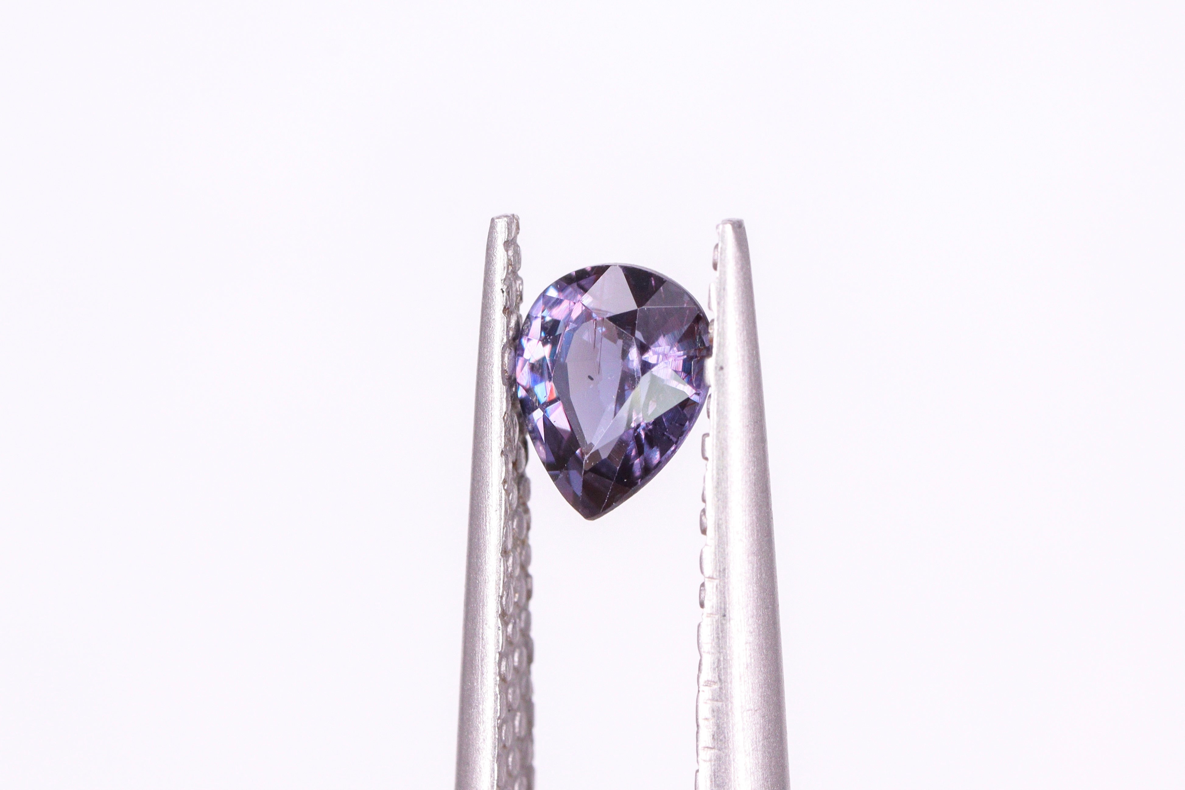 ☆ベキリーブルー☆カラーチェンジガーネット 0.41ct